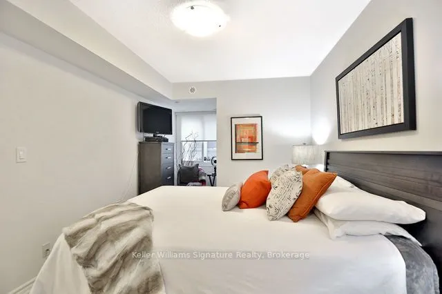30 Carnation Avenue, #90