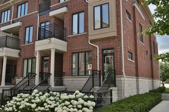 30 Carnation Avenue, #90