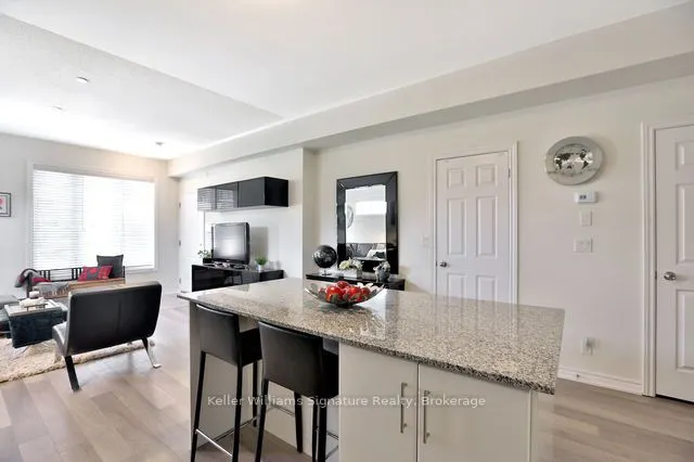 30 Carnation Avenue, #90