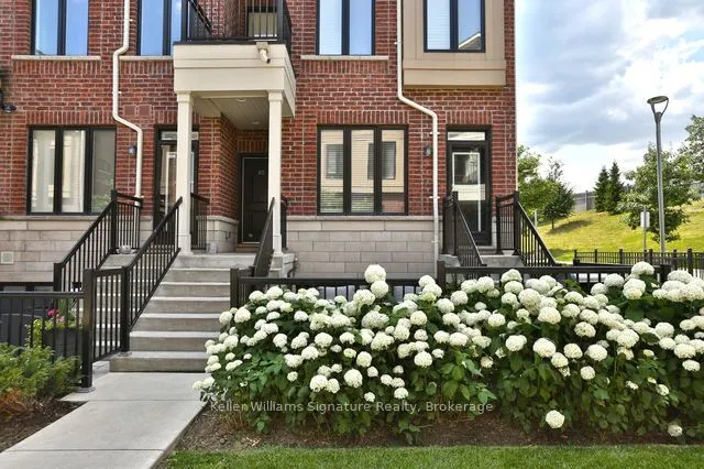 30 Carnation Avenue, #90