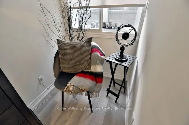 30 Carnation Avenue, #90
