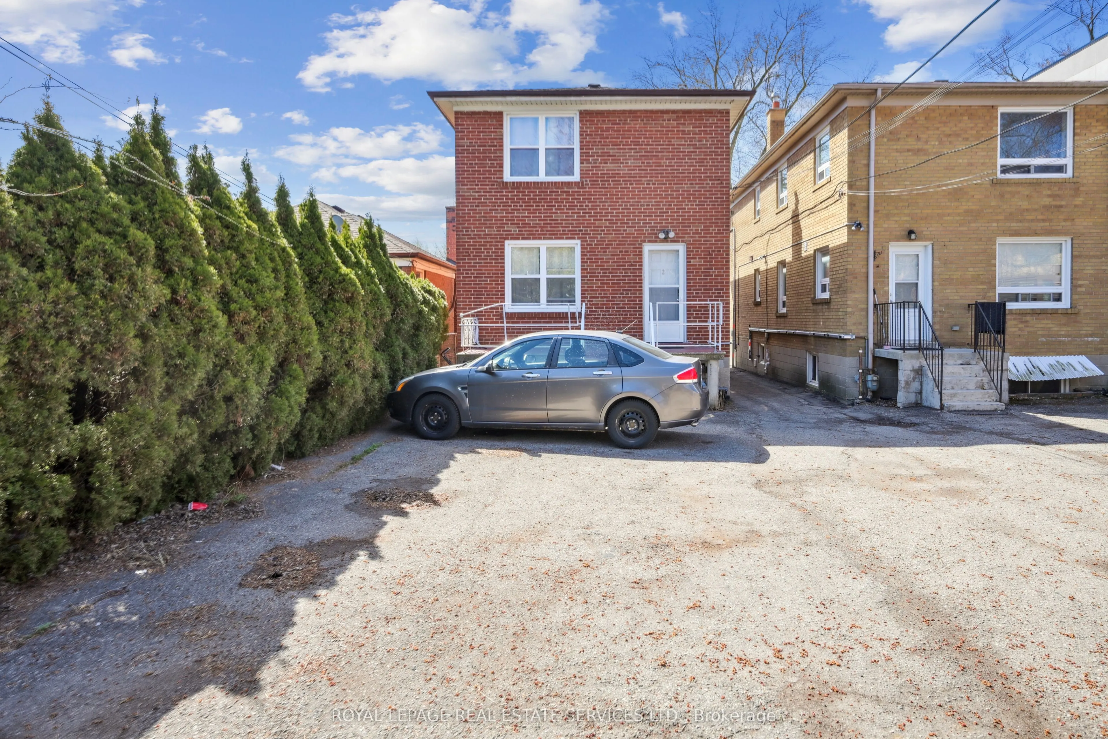 60 Murrie Street