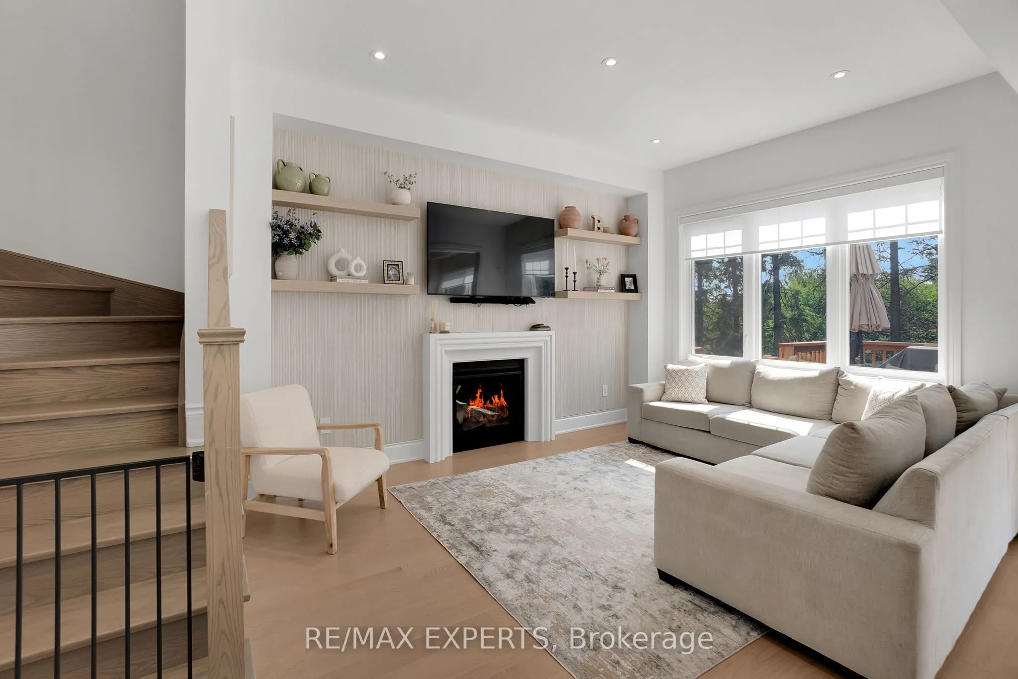 7 Clover Bend Terrace
