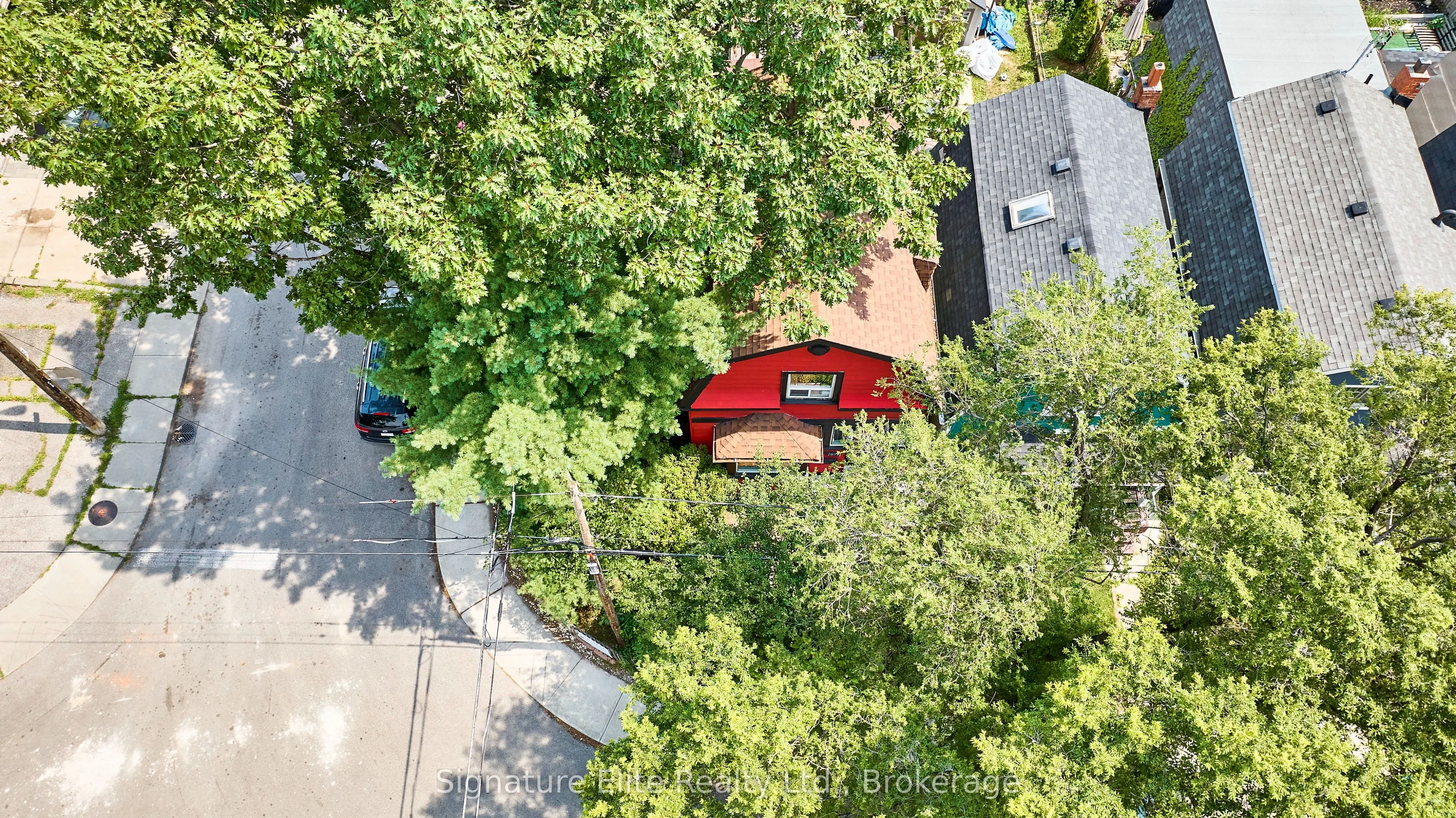 289 Harvie Avenue