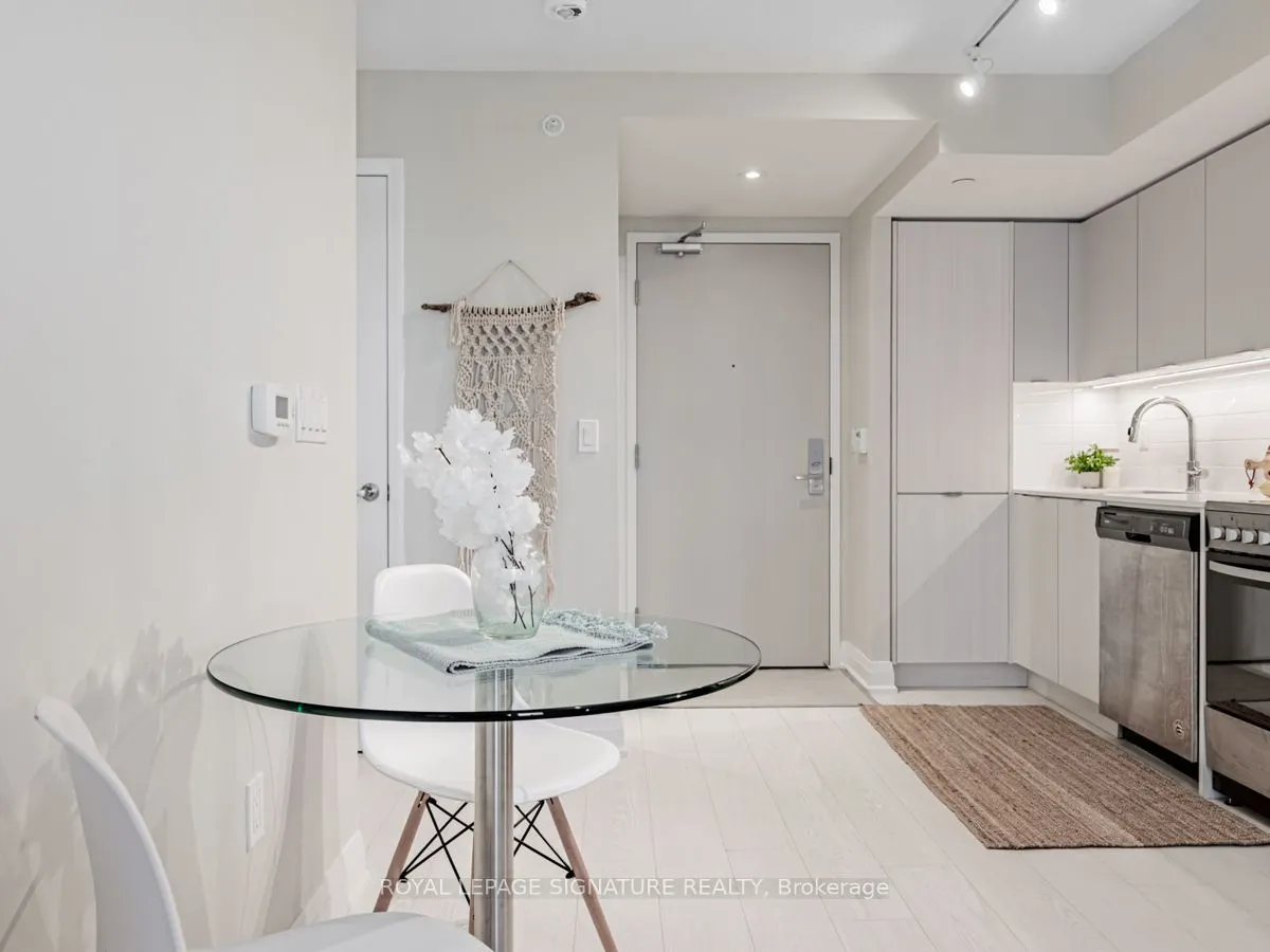 30 Gibbs Road, #1104