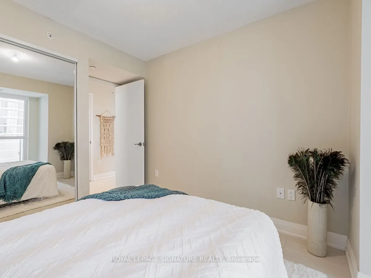30 Gibbs Road, #1104