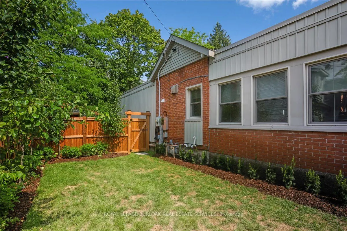 524 Locust Street