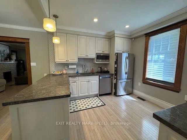 256 Broadway Avenue