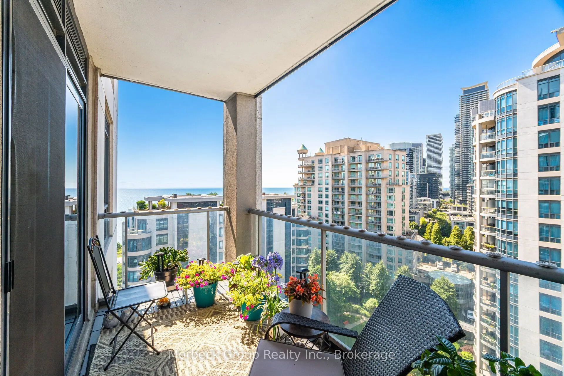 2083 Lake Shore Boulevard W, #1413