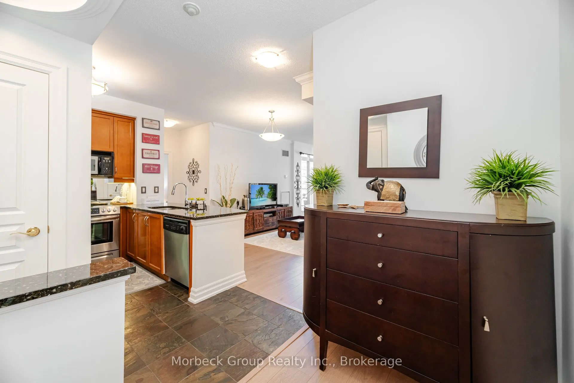 2083 Lake Shore Boulevard W, #1413