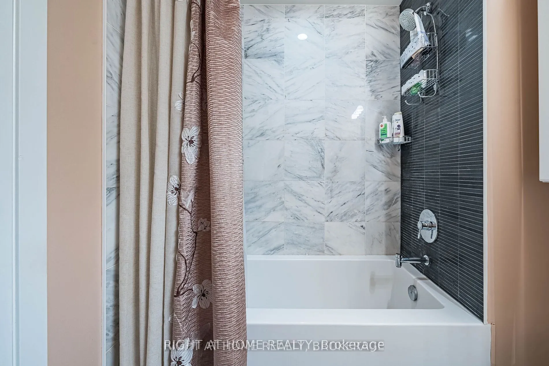 33 Shore Breeze Drive, #1805
