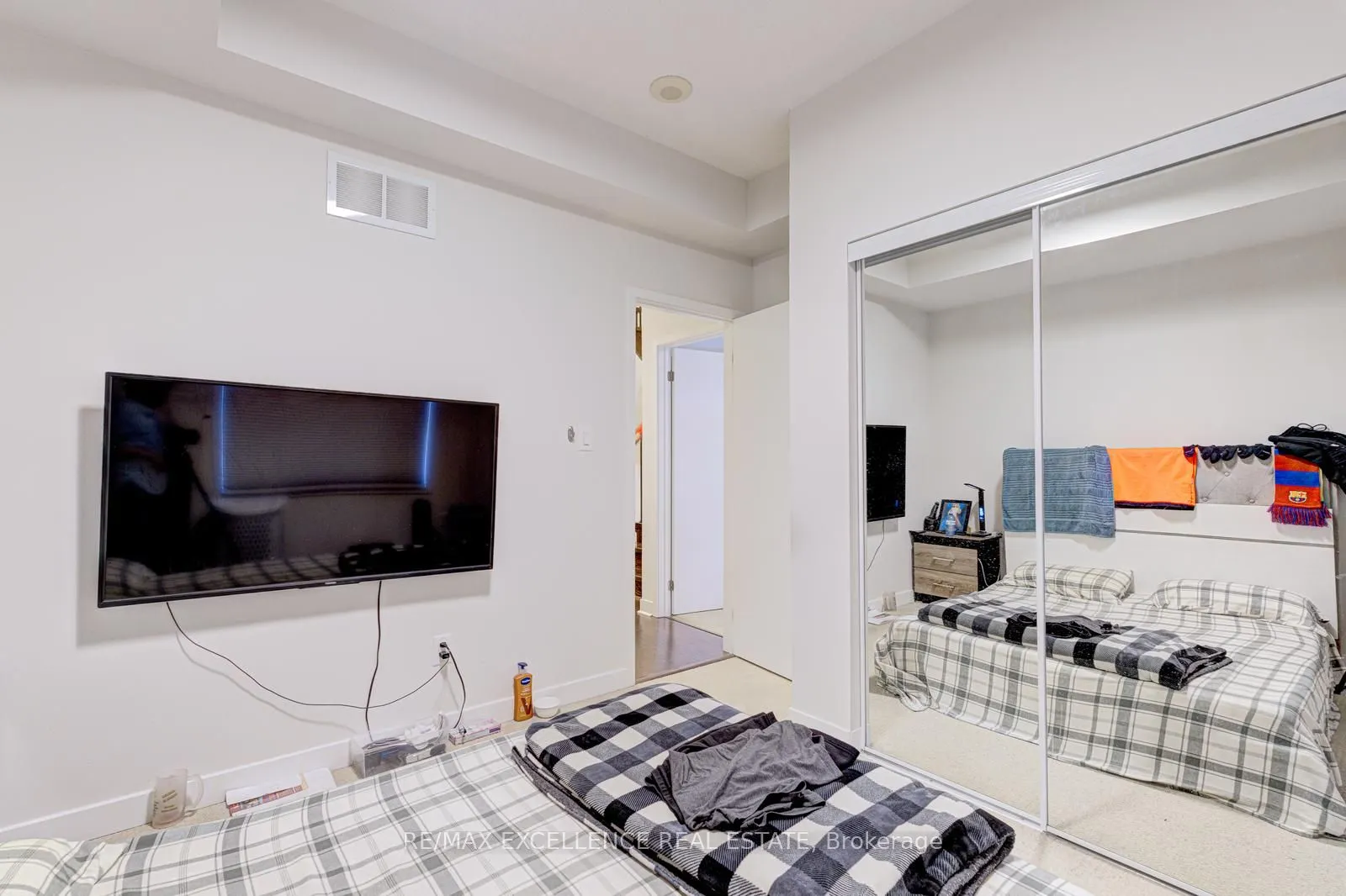370 Square One Drive, #7