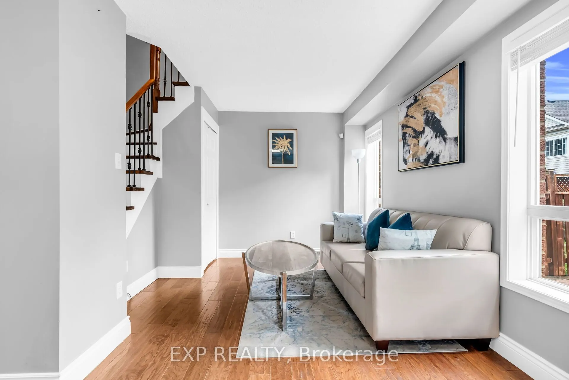 73 Viceroy Crescent