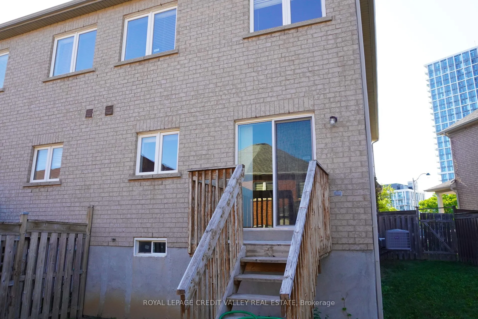 72 Kilrea Way