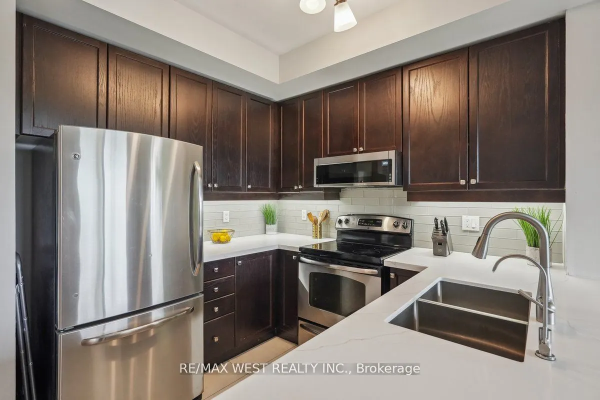 570 Lolita Gardens, #345