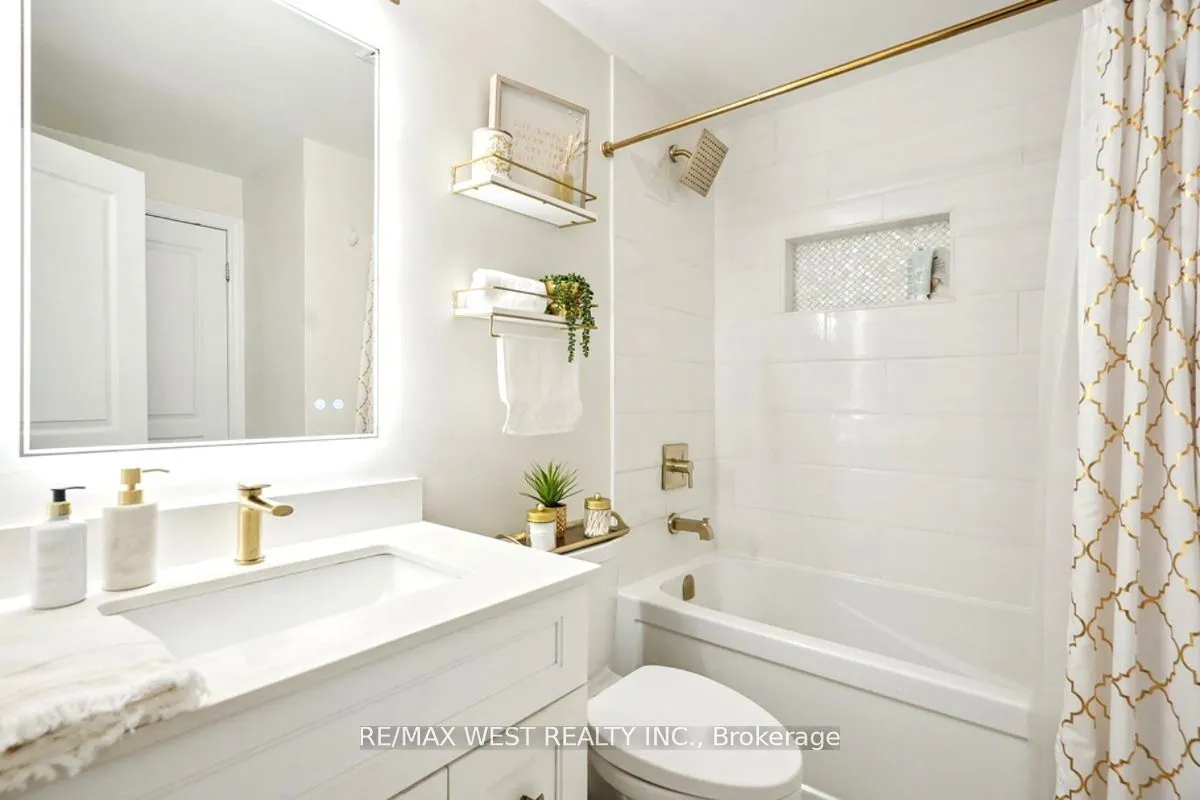 570 Lolita Gardens, #345