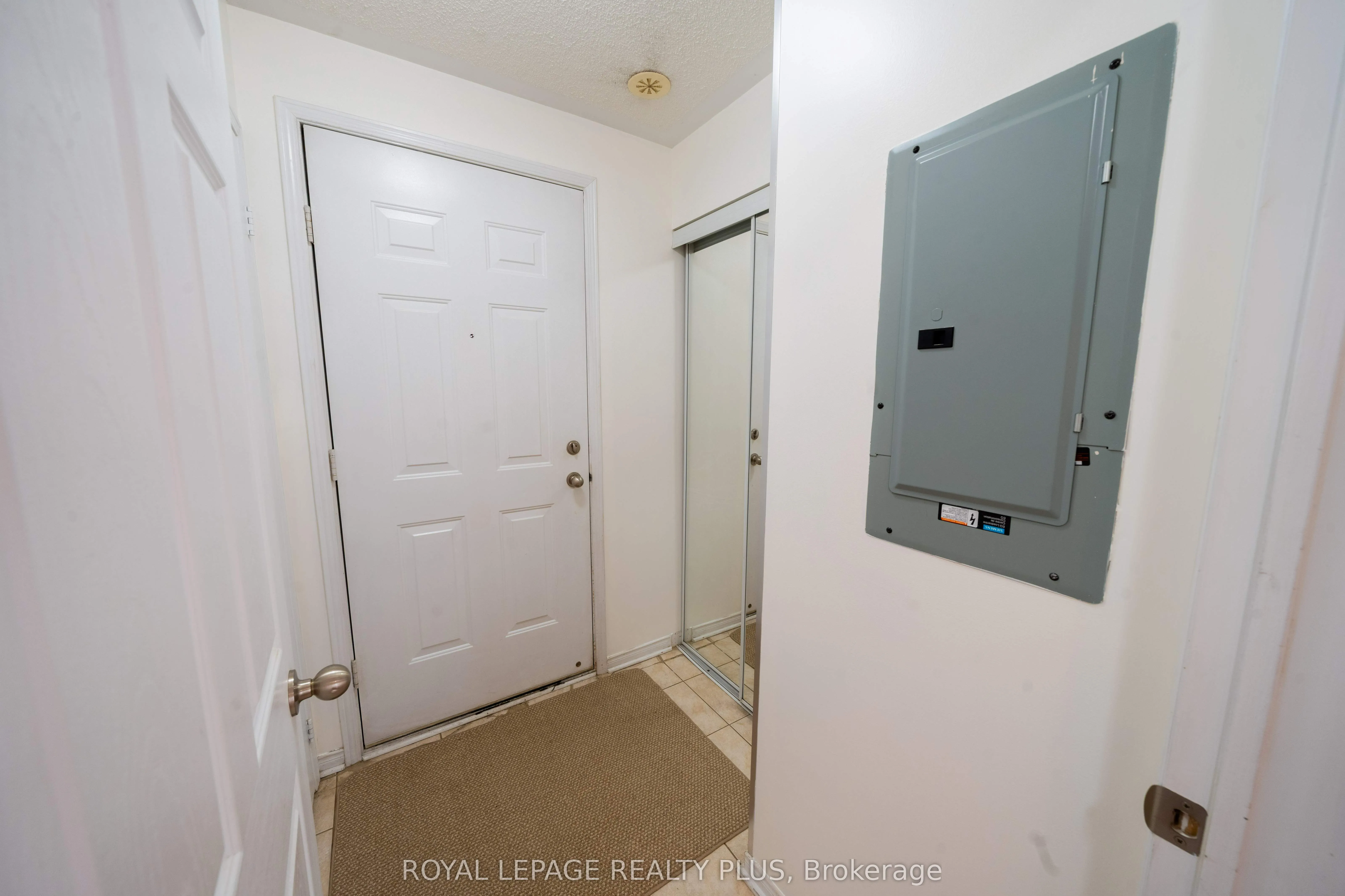 3015 Destination Drive, #5