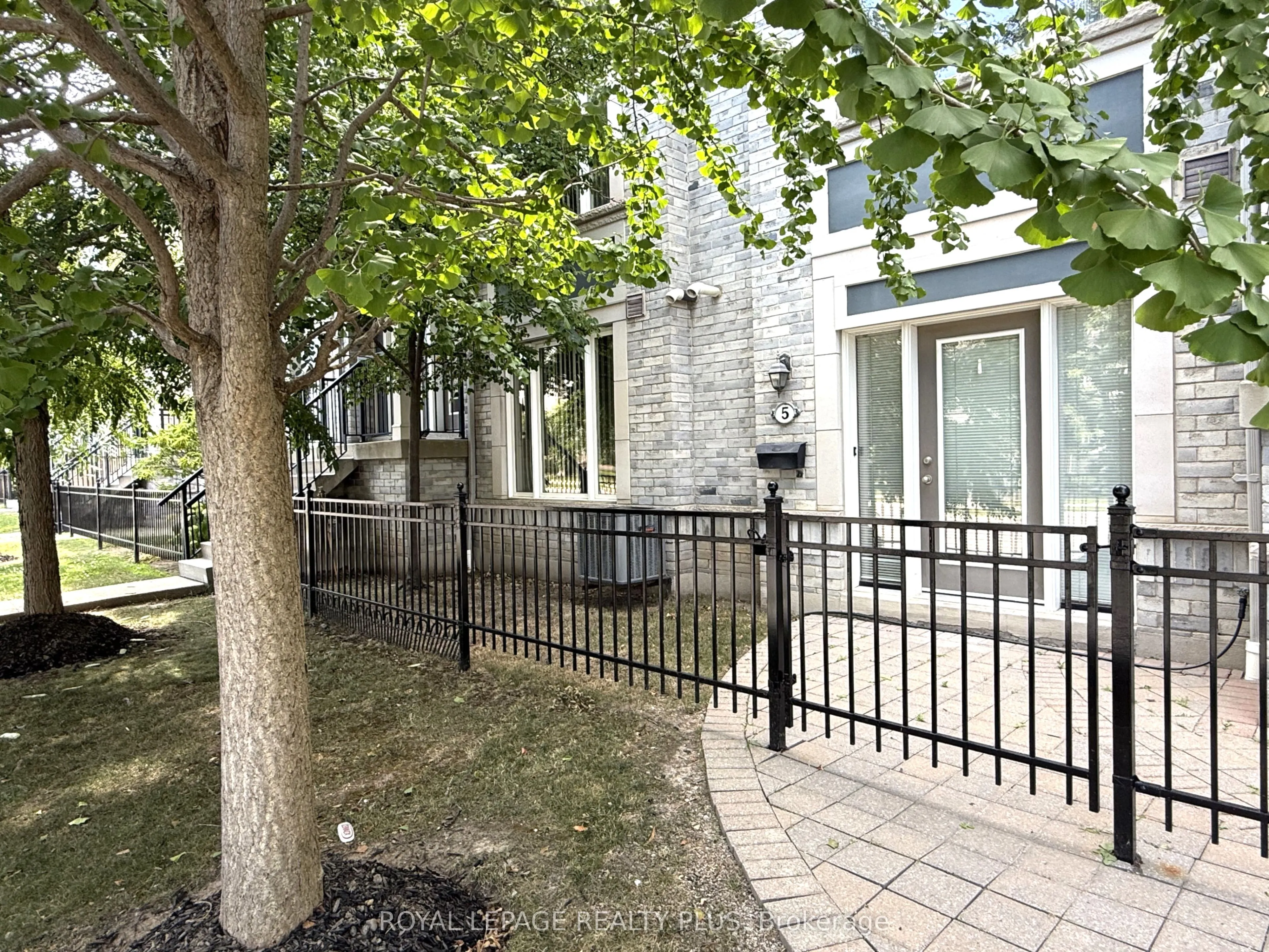 3015 Destination Drive, #5
