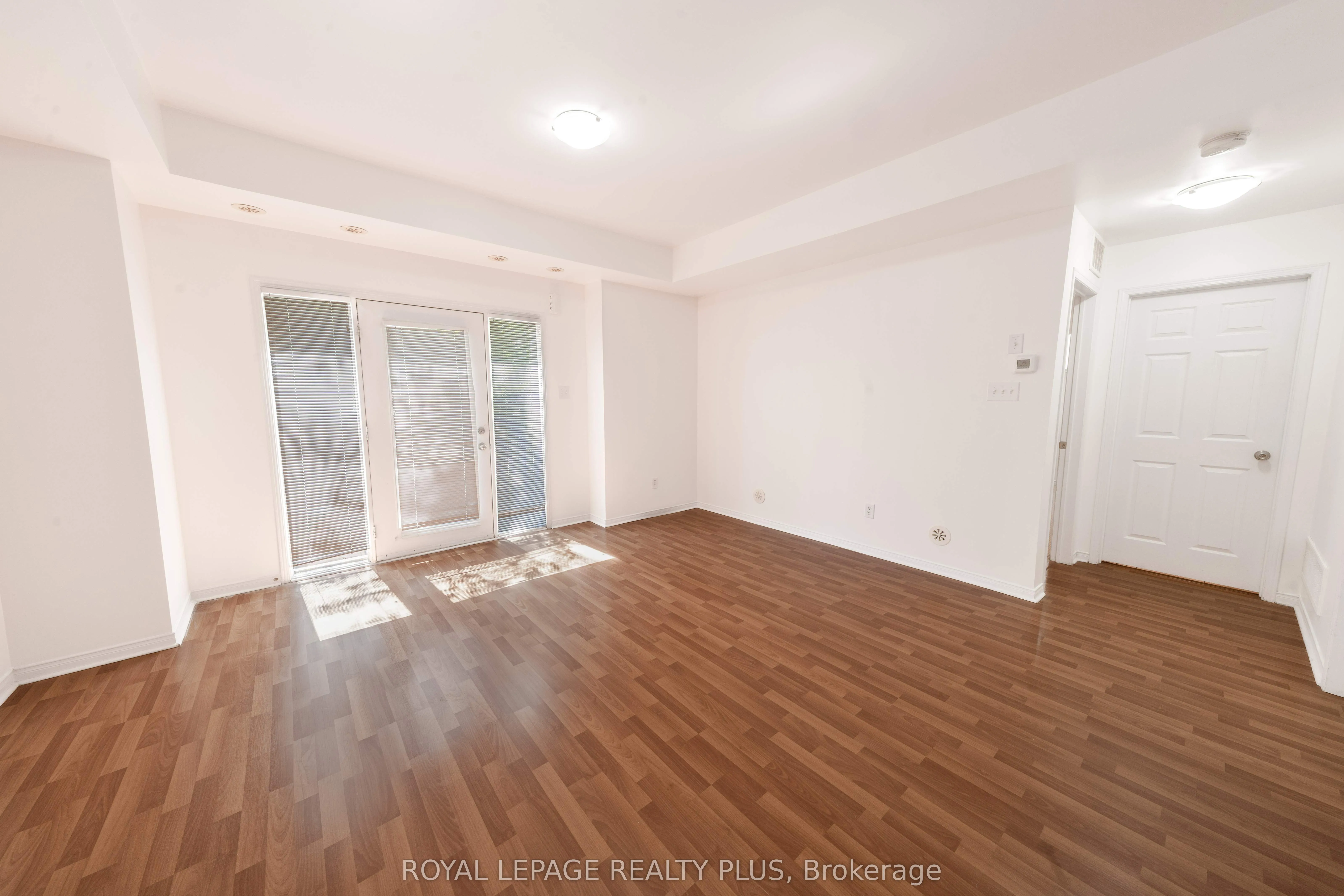 3015 Destination Drive, #5