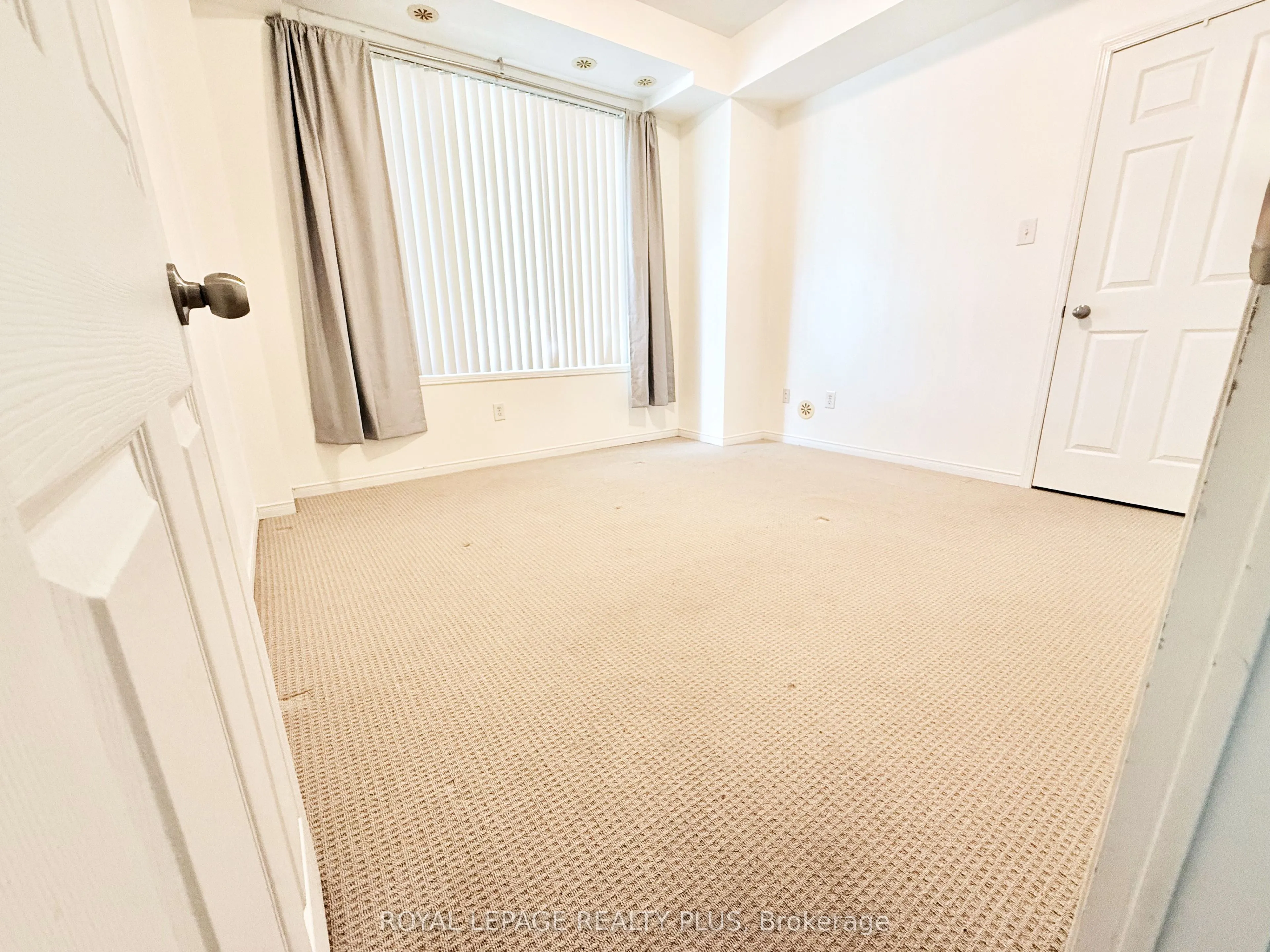 3015 Destination Drive, #5