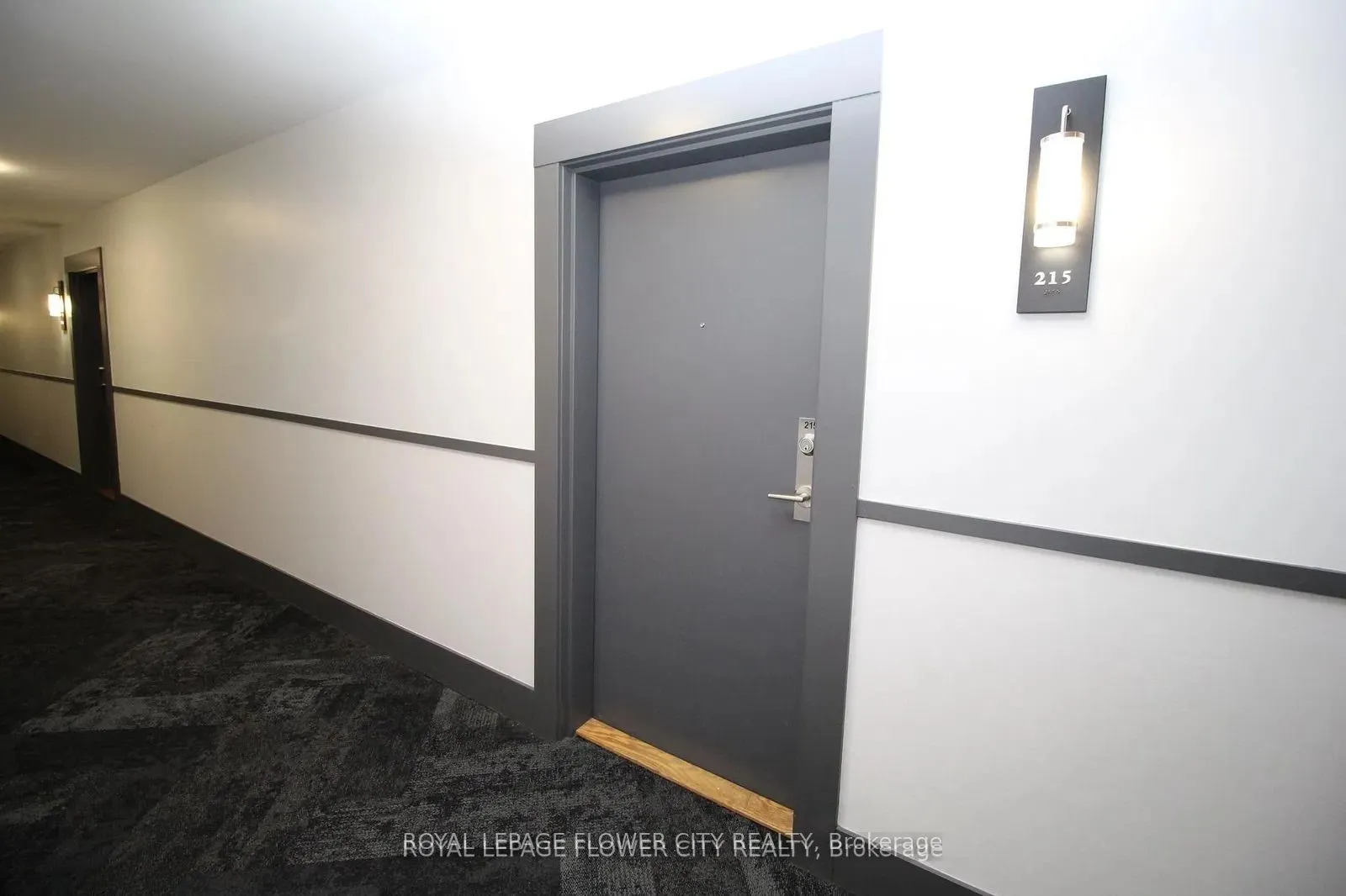 570 Lolita Gardens, #215