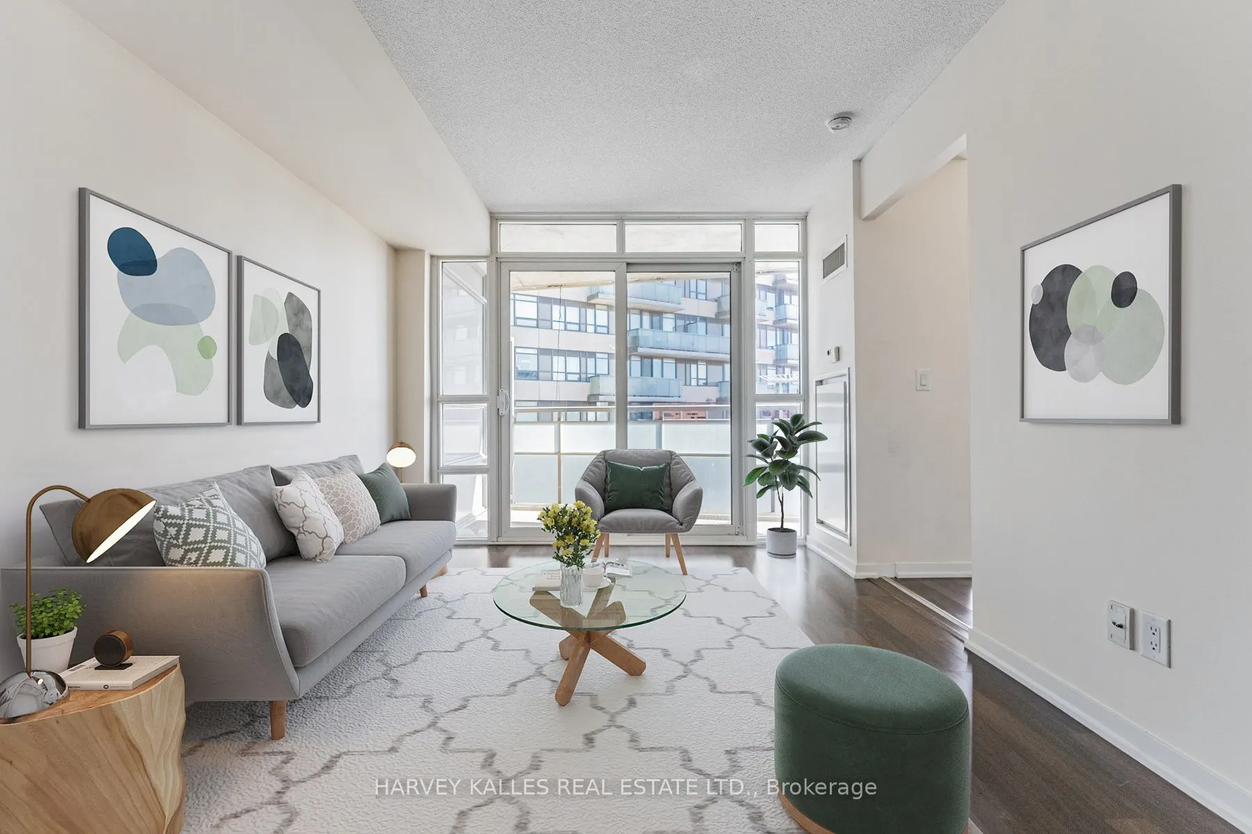 38 Joe Shuster Way, #804