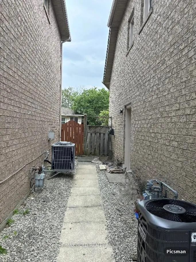 74 Brinkley Drive