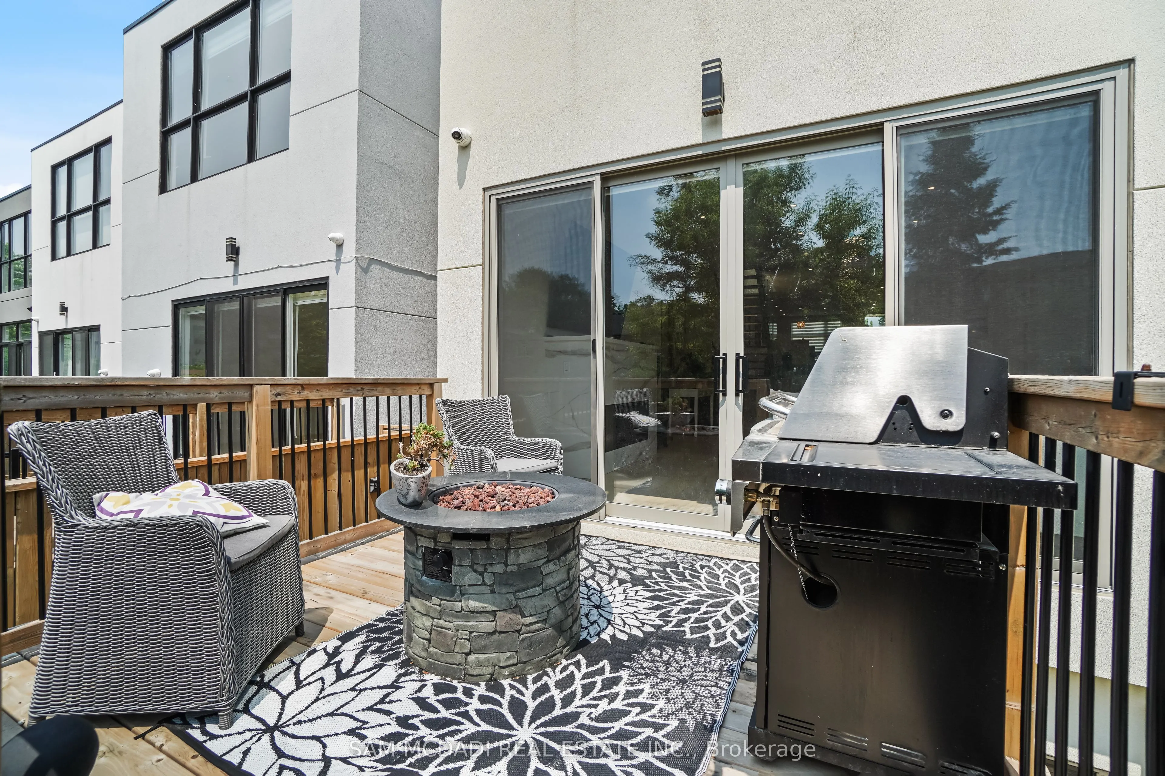 1036 Enola Avenue