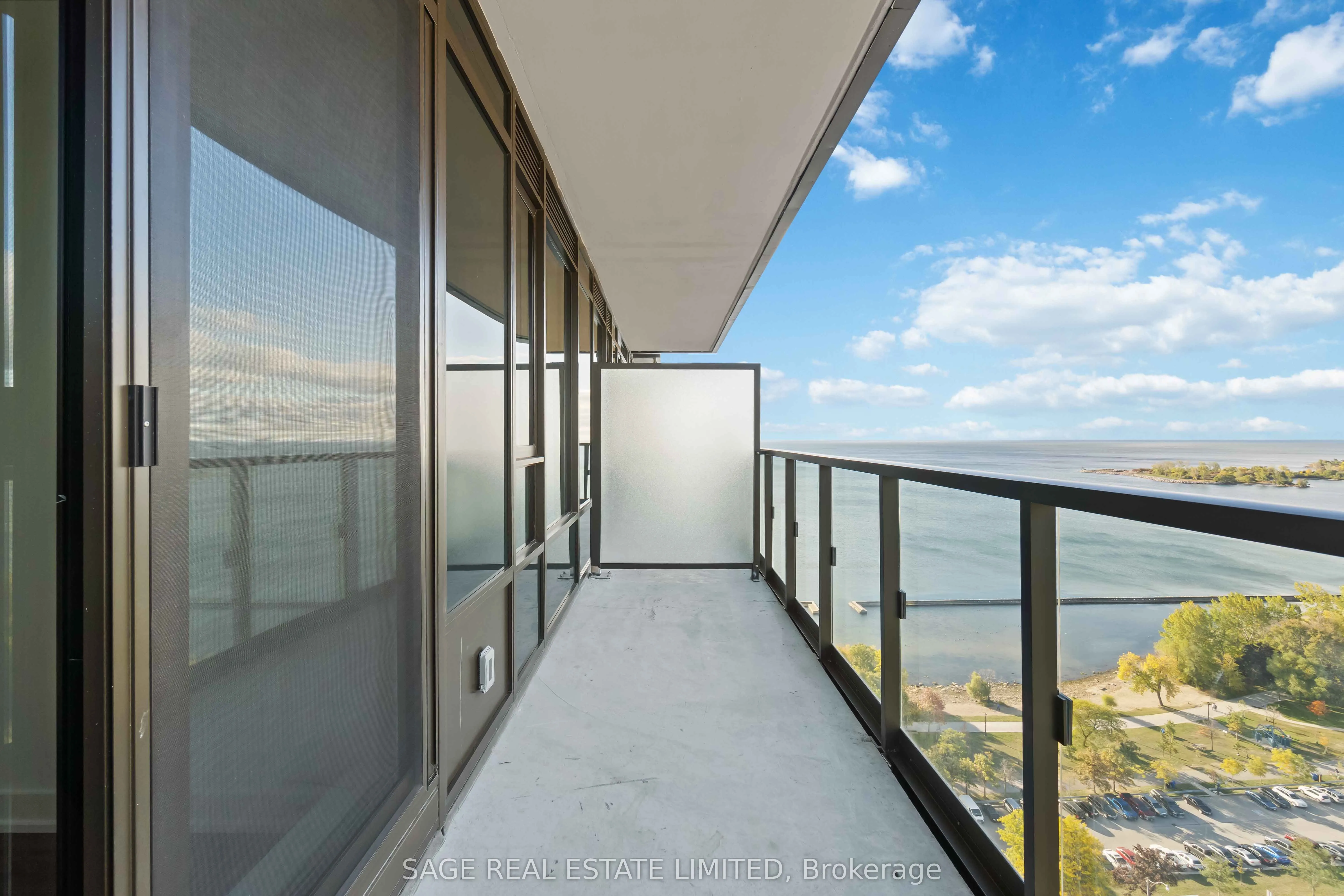 1928 Lakeshore Boulevard W, #2711