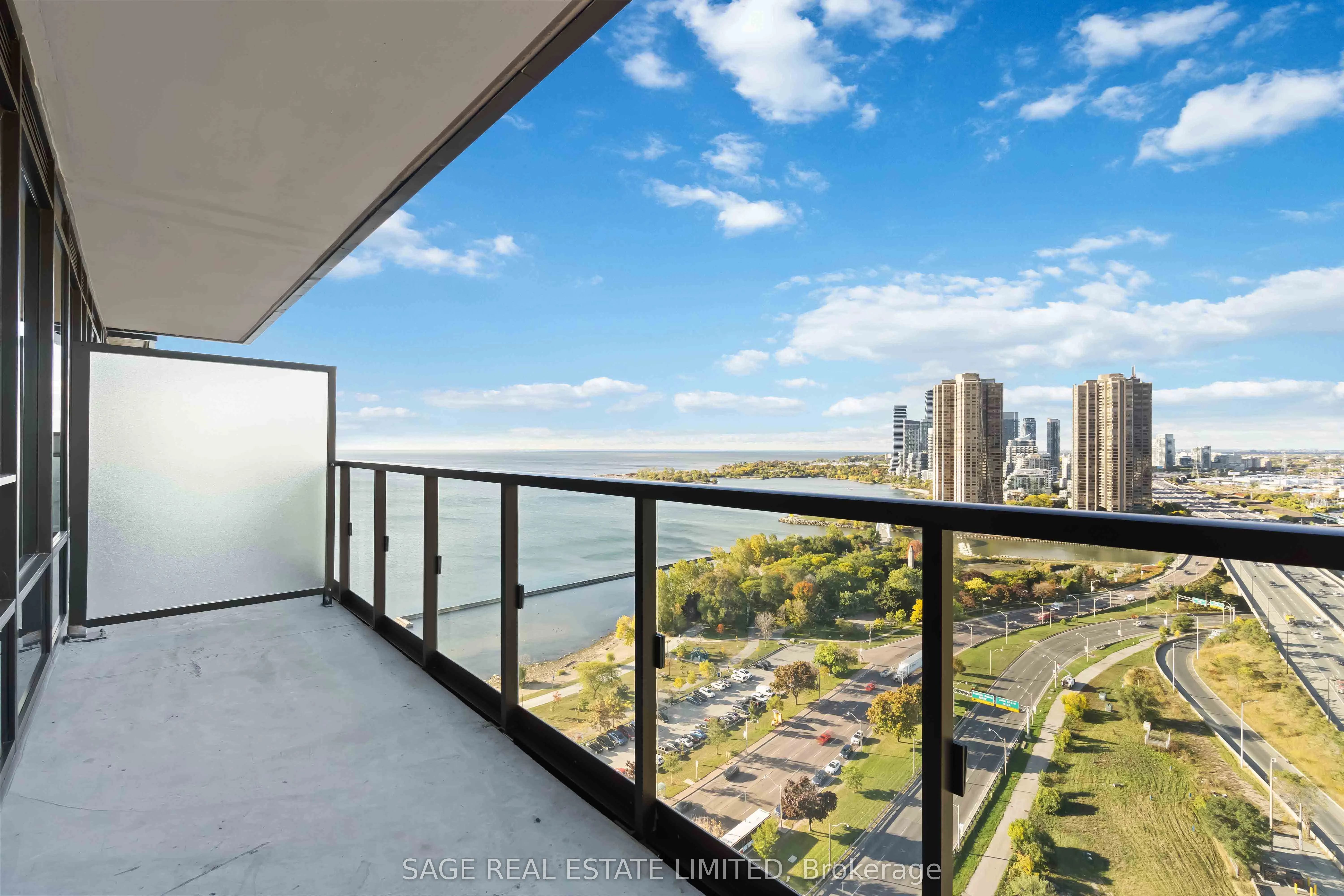 1928 Lakeshore Boulevard W, #2711