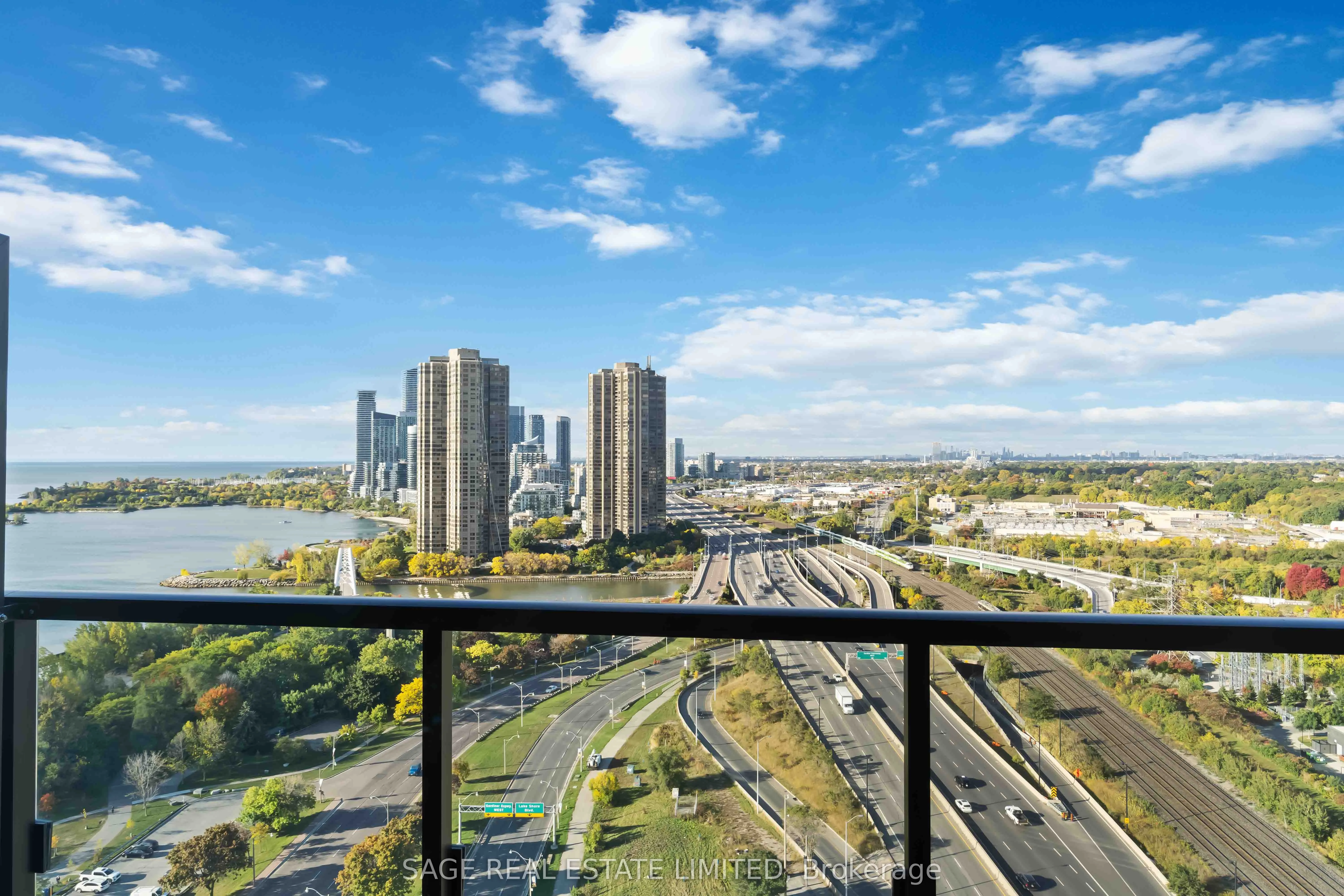 1928 Lakeshore Boulevard W, #2711