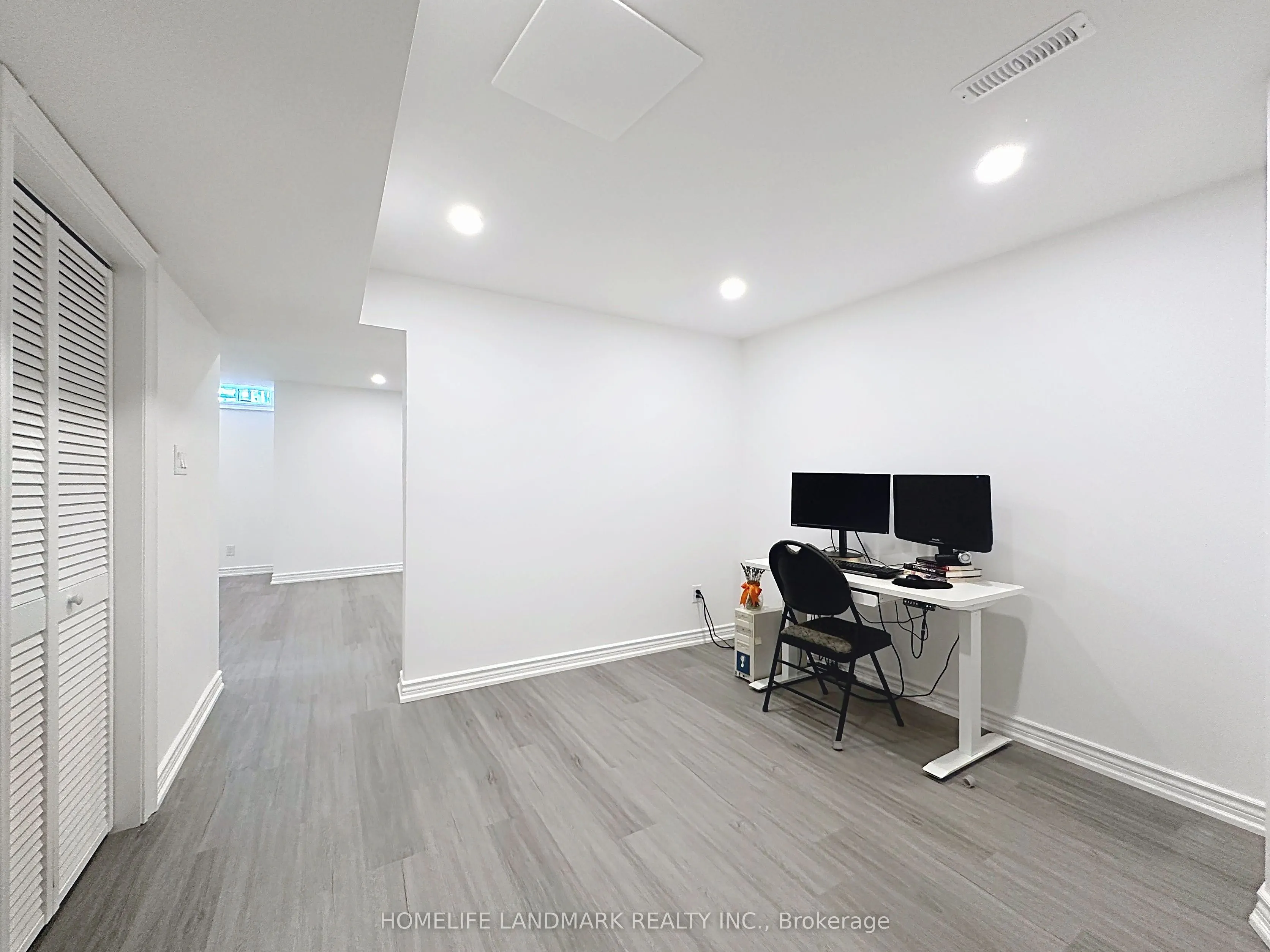 3865 Baycroft Drive