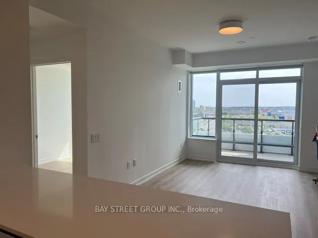 2485 Eglinton Avenue W, #902