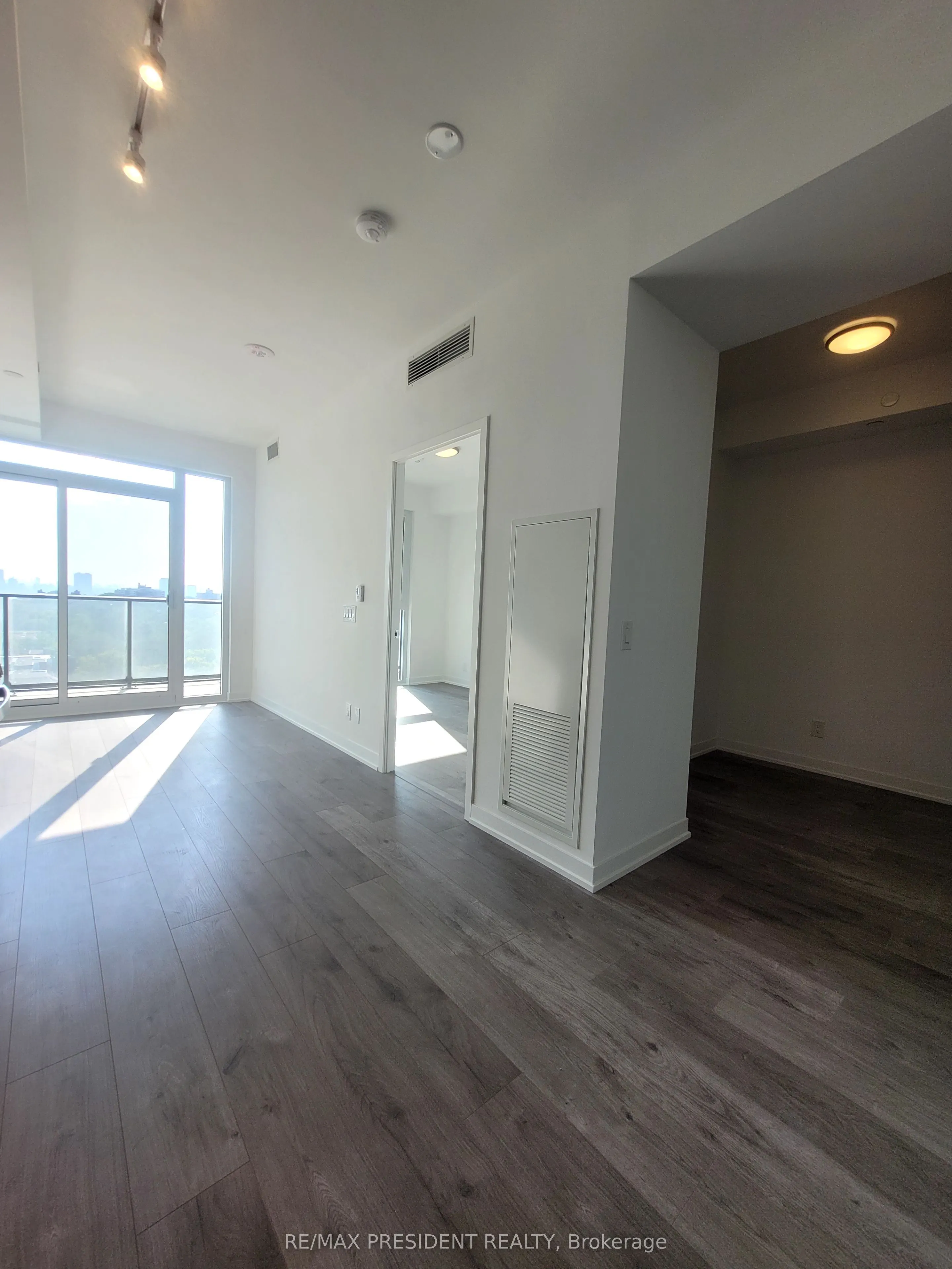 285 Dufferin Street, #1022