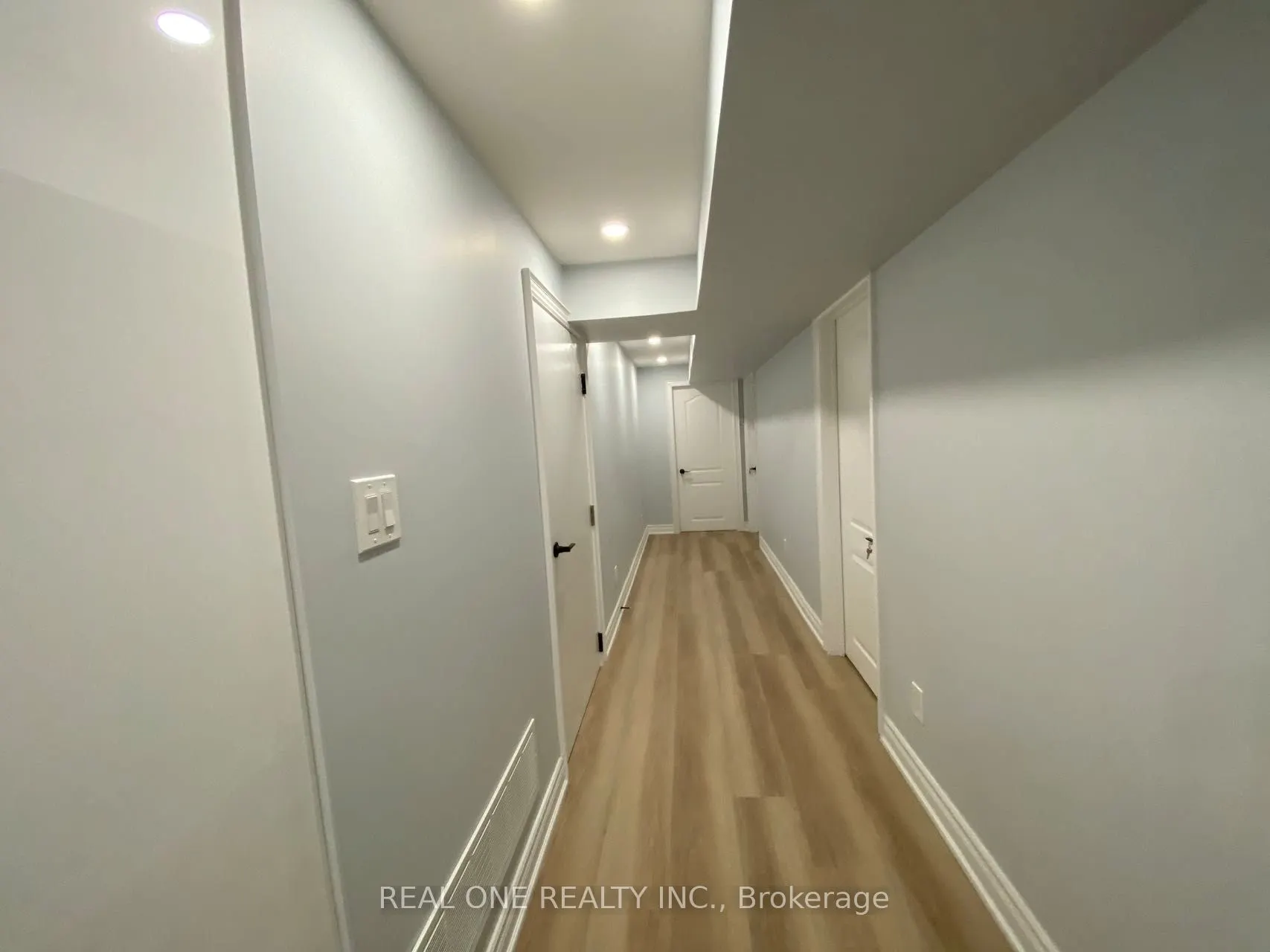 1186 Shadeland Drive, #Single room with bathroom