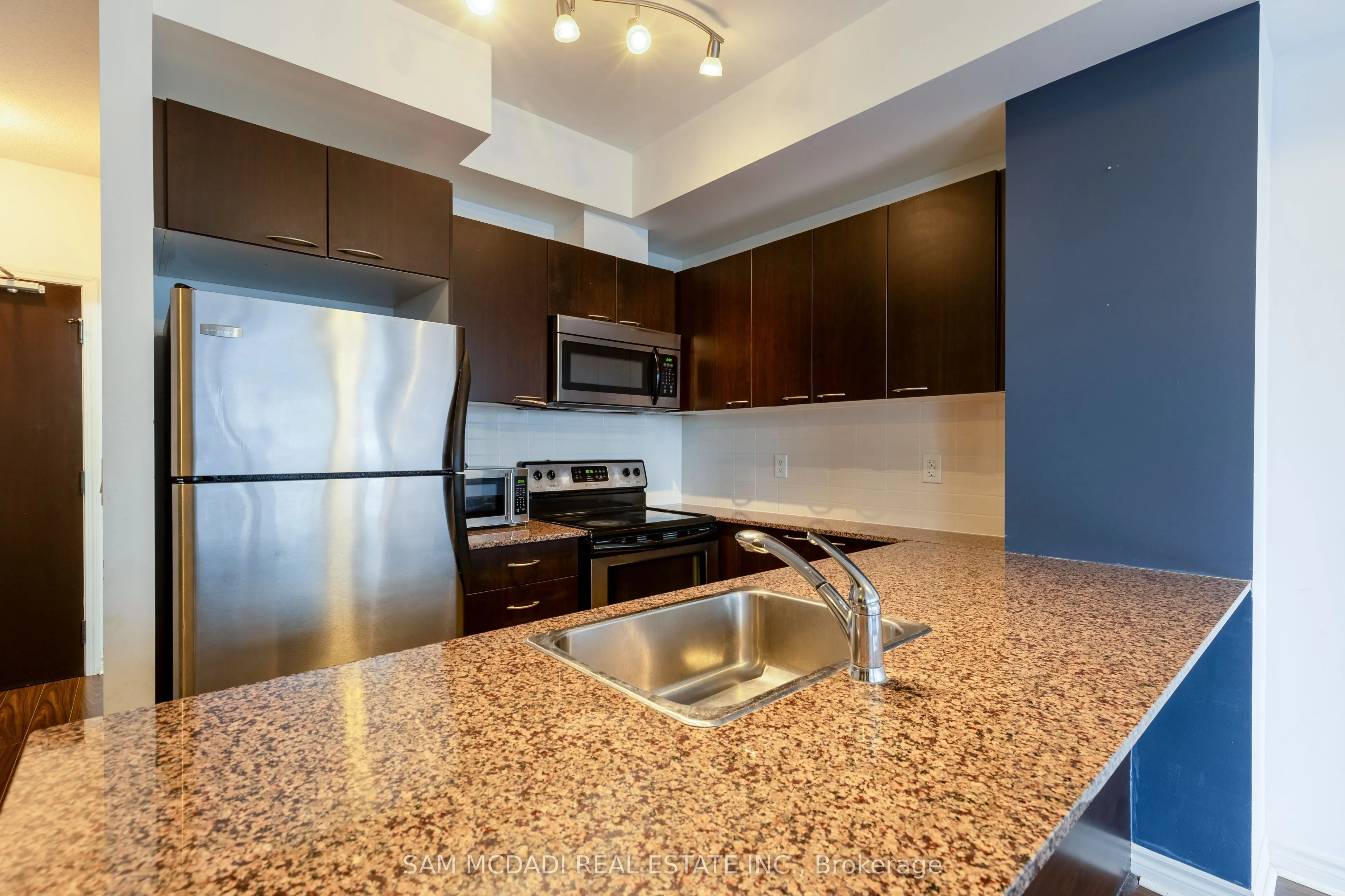 385 Prince Of Wales Drive, #1510
