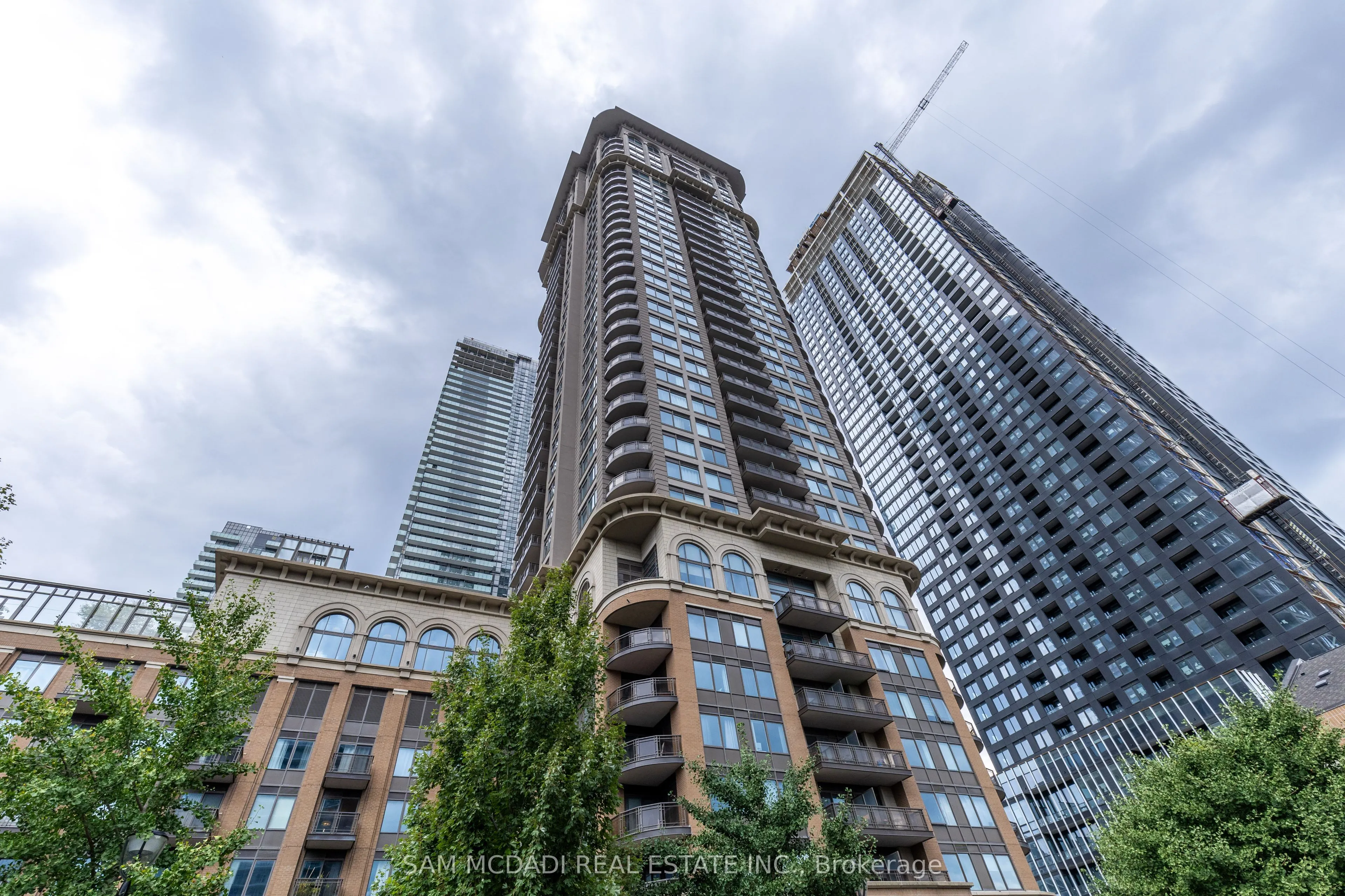 385 Prince Of Wales Drive, #1510