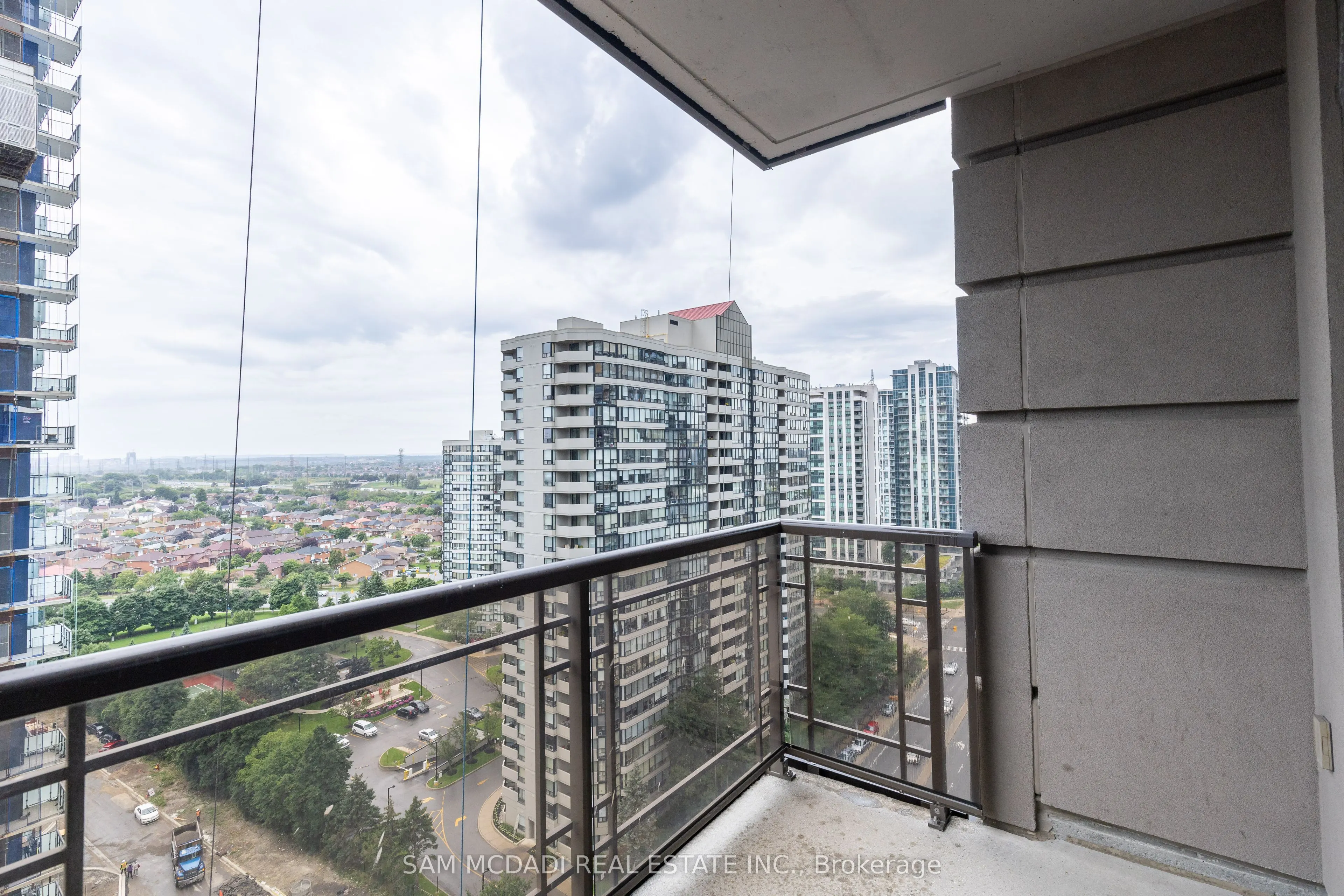 385 Prince Of Wales Drive, #1510