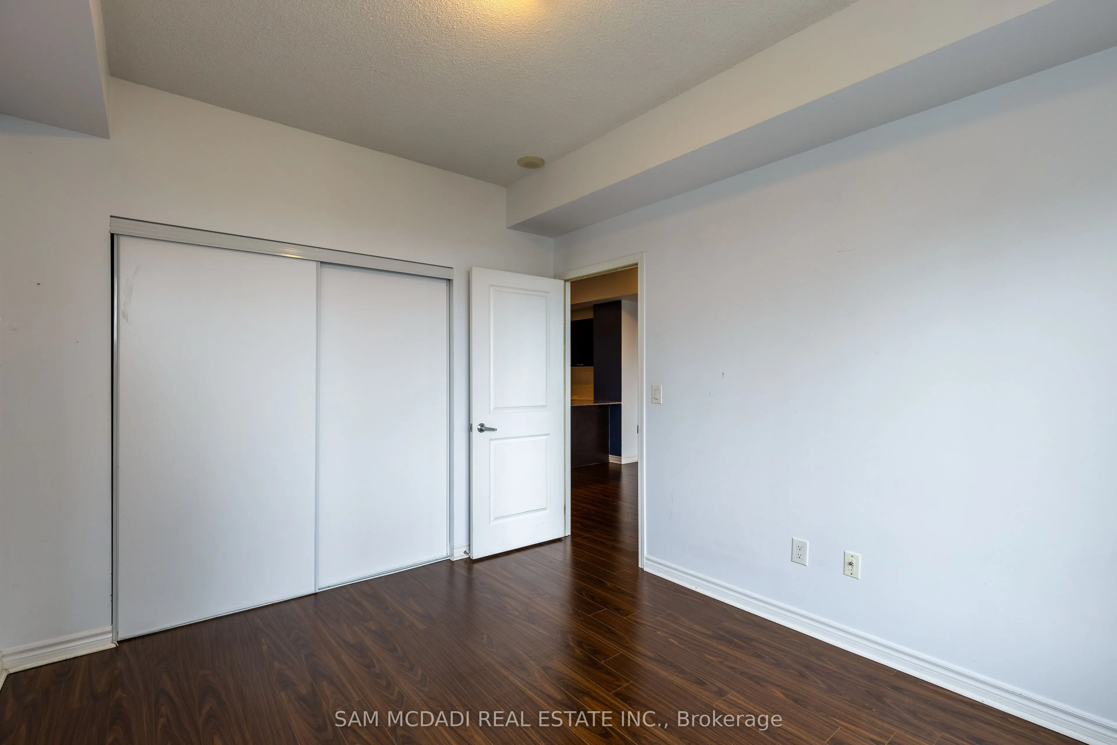 385 Prince Of Wales Drive, #1510