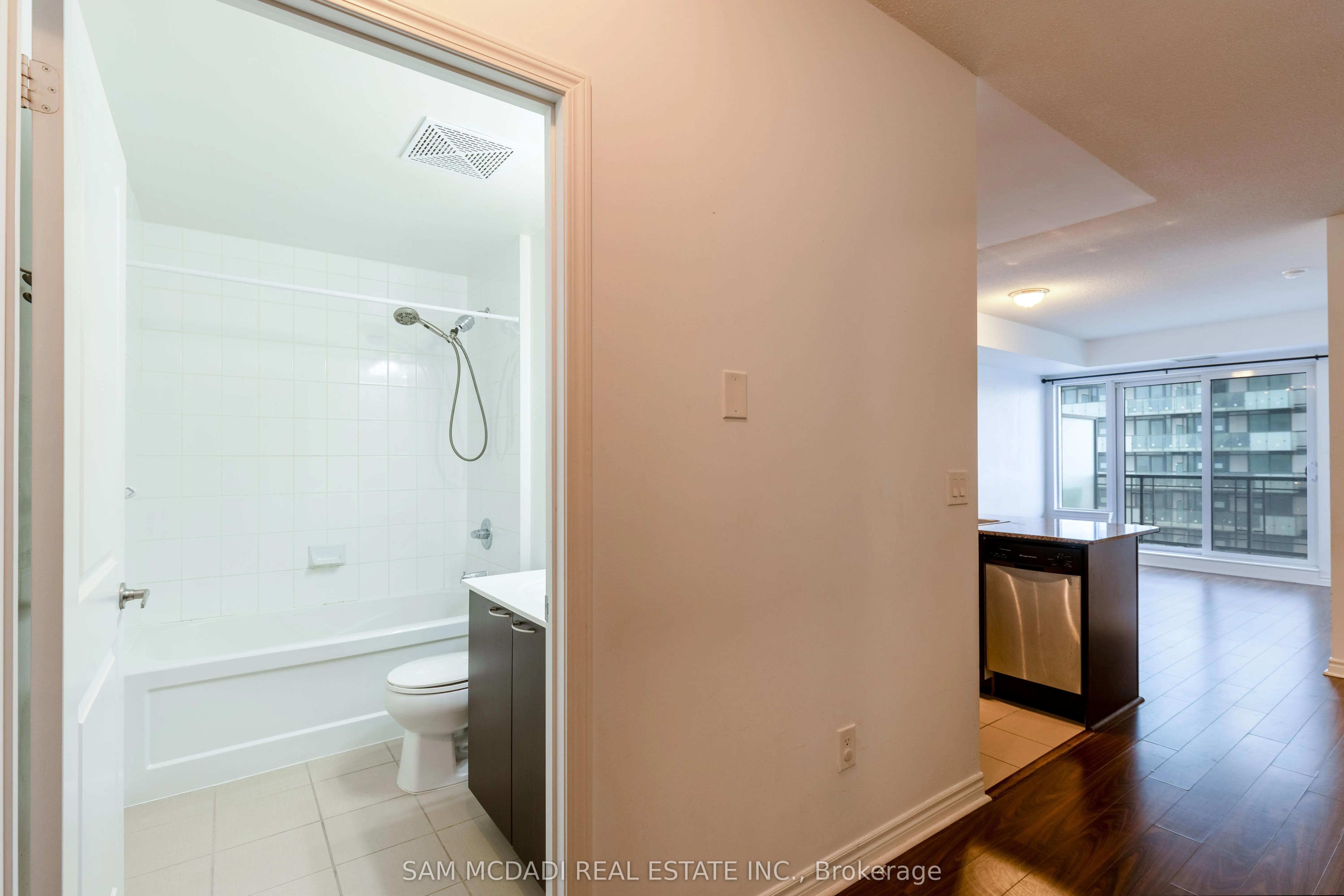 385 Prince Of Wales Drive, #1510