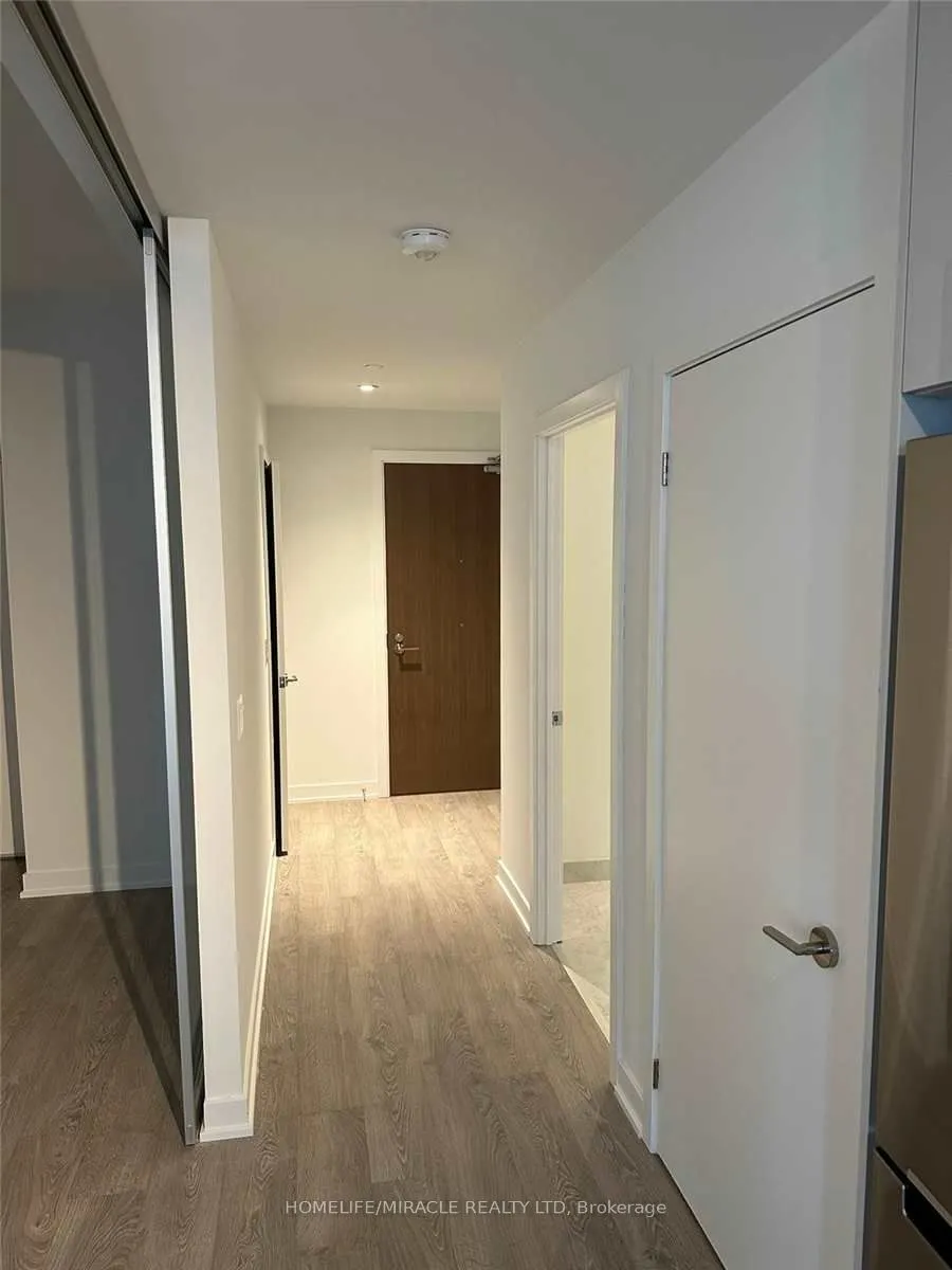 1926 Lakeshore Boulevard W, #3811