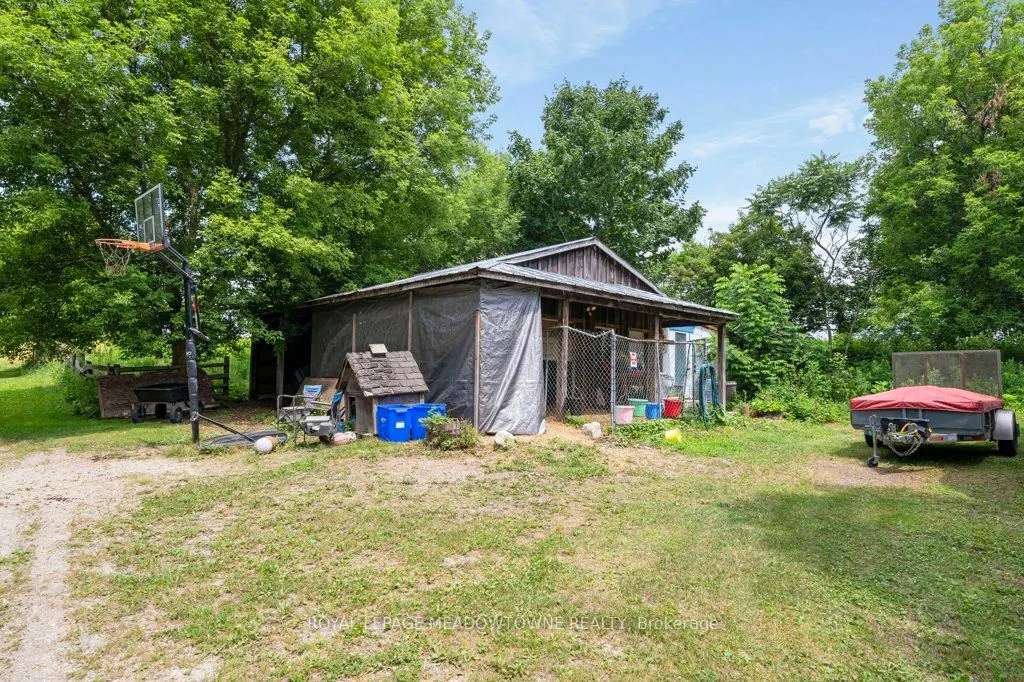 5595 25 Side Road