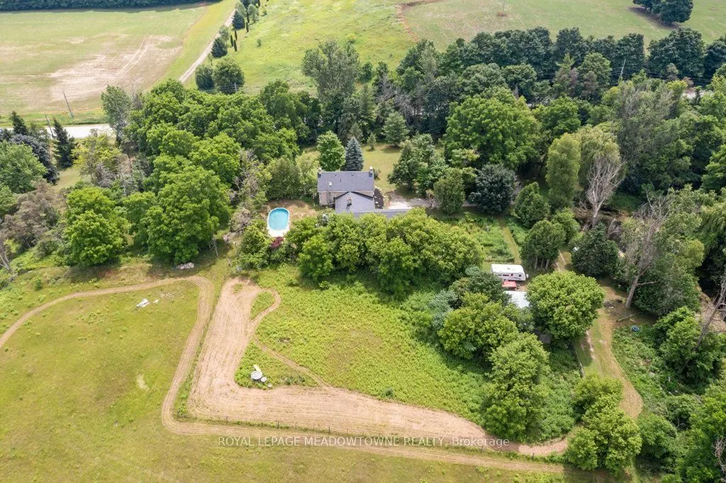 5595 25 Side Road