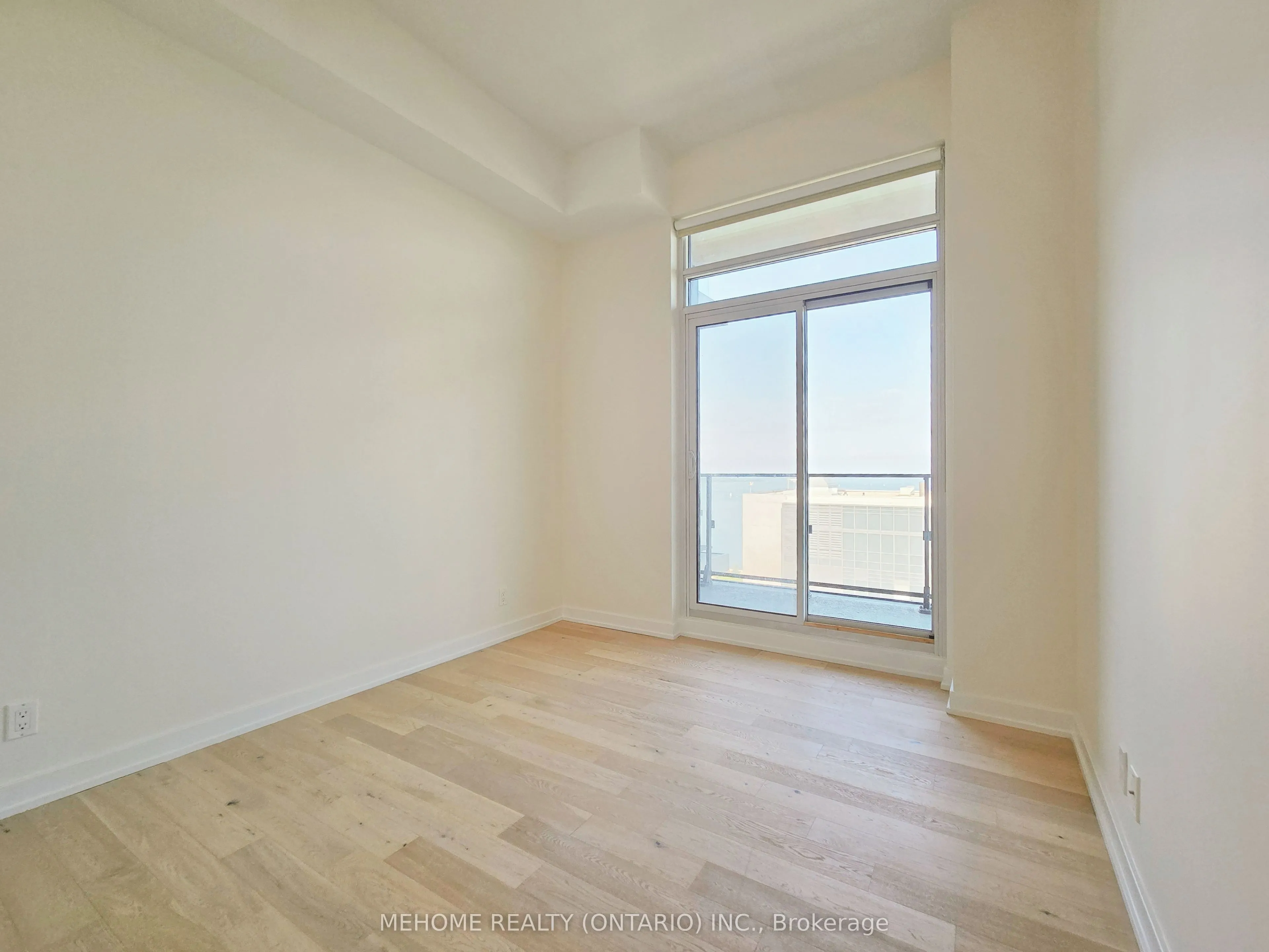 2220 Lakeshore Boulevard W, #Uph08