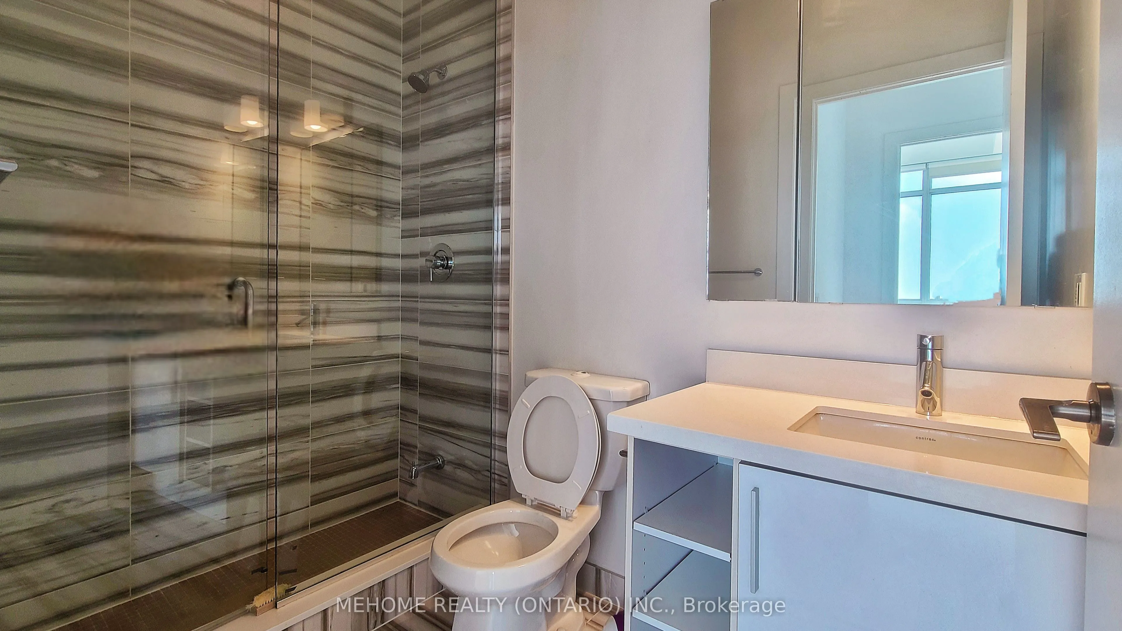 2220 Lakeshore Boulevard W, #Uph08