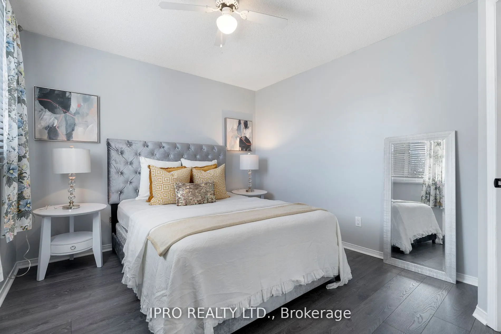 6070 Prairie Circle