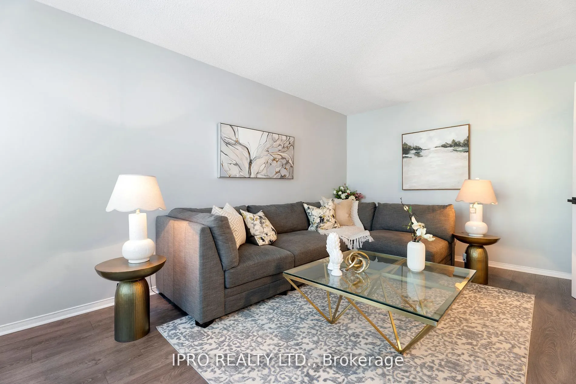 6070 Prairie Circle