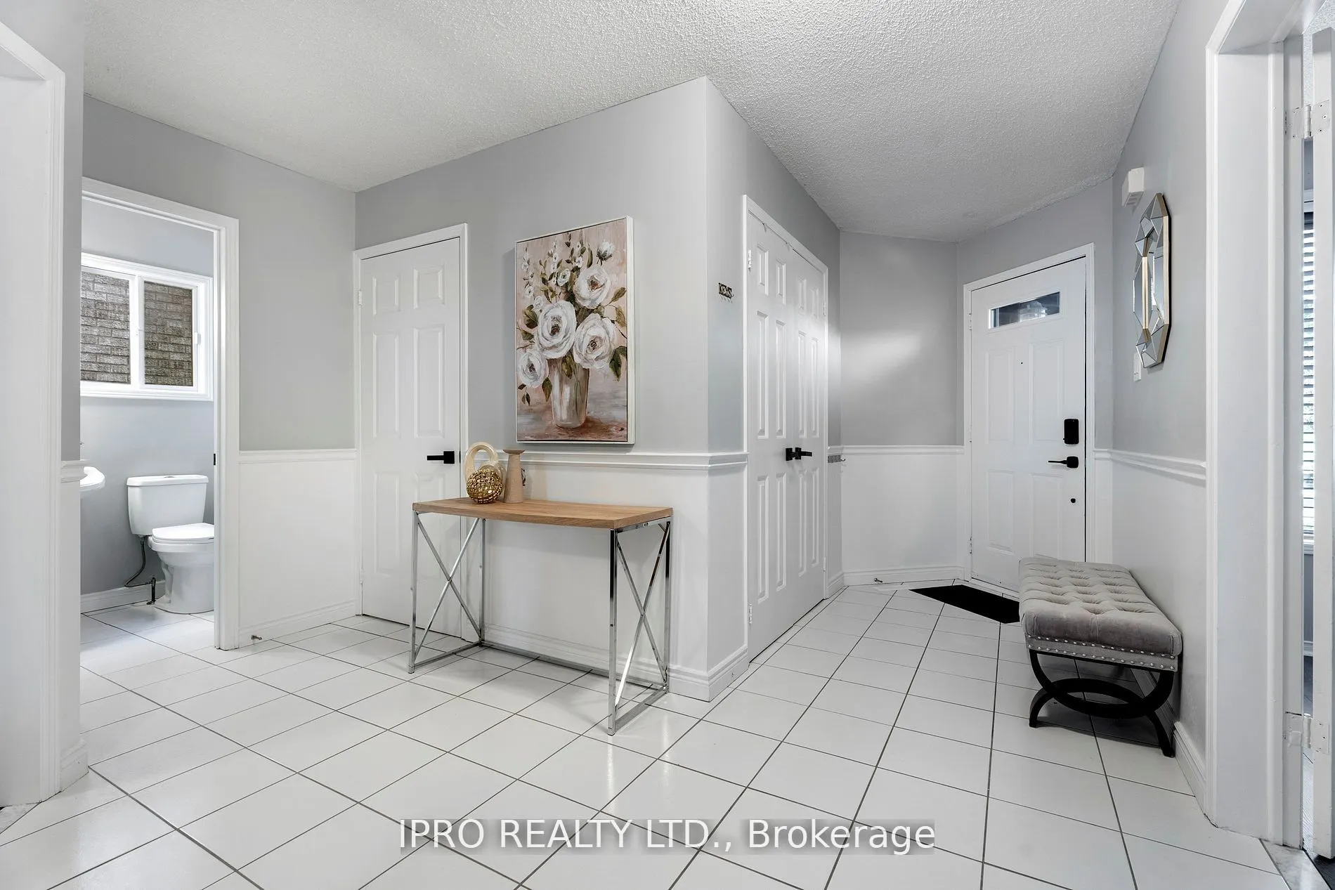 6070 Prairie Circle