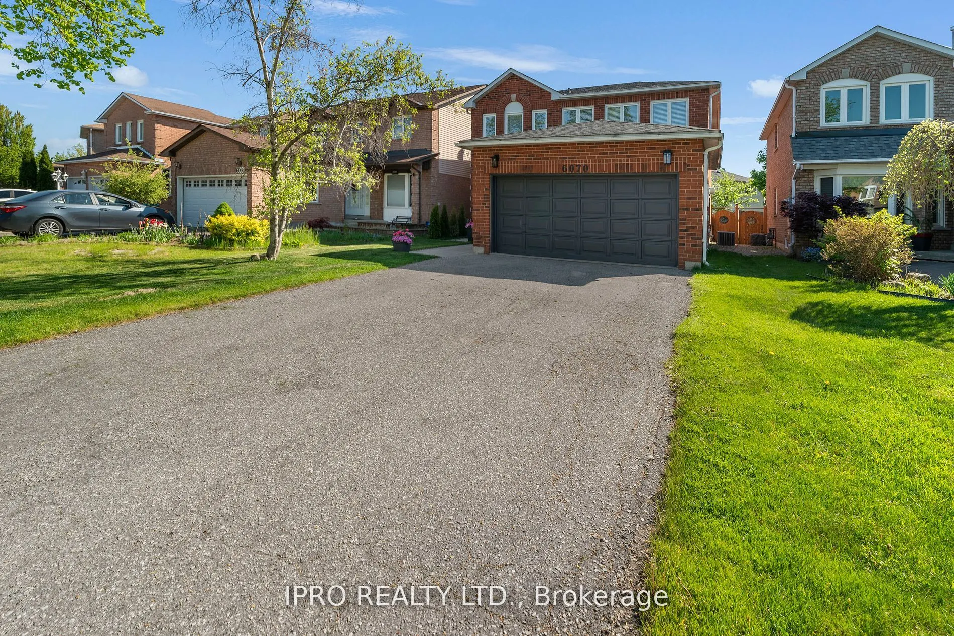6070 Prairie Circle