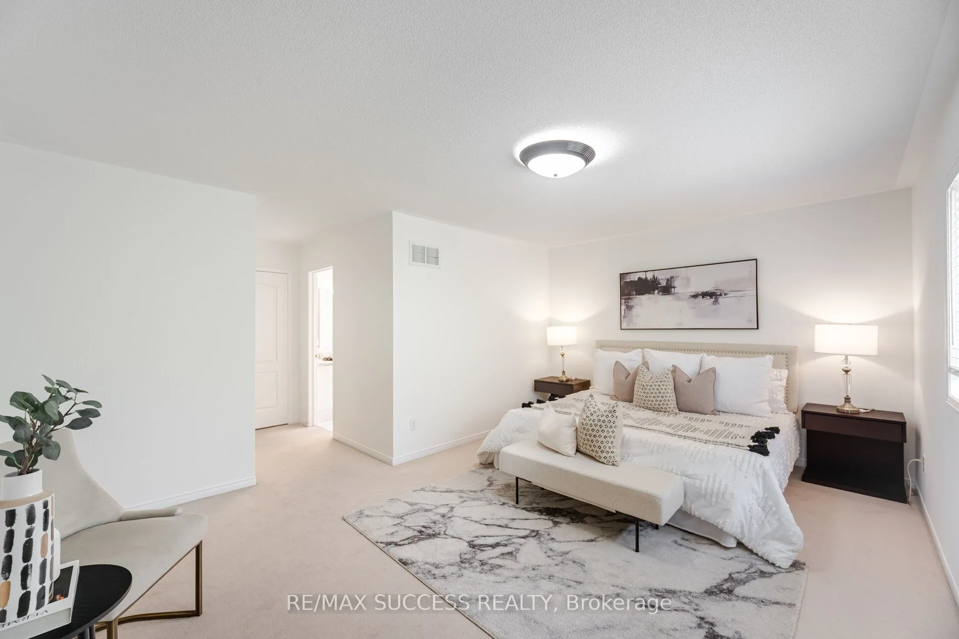 5051 Churchill Meadows Boulevard